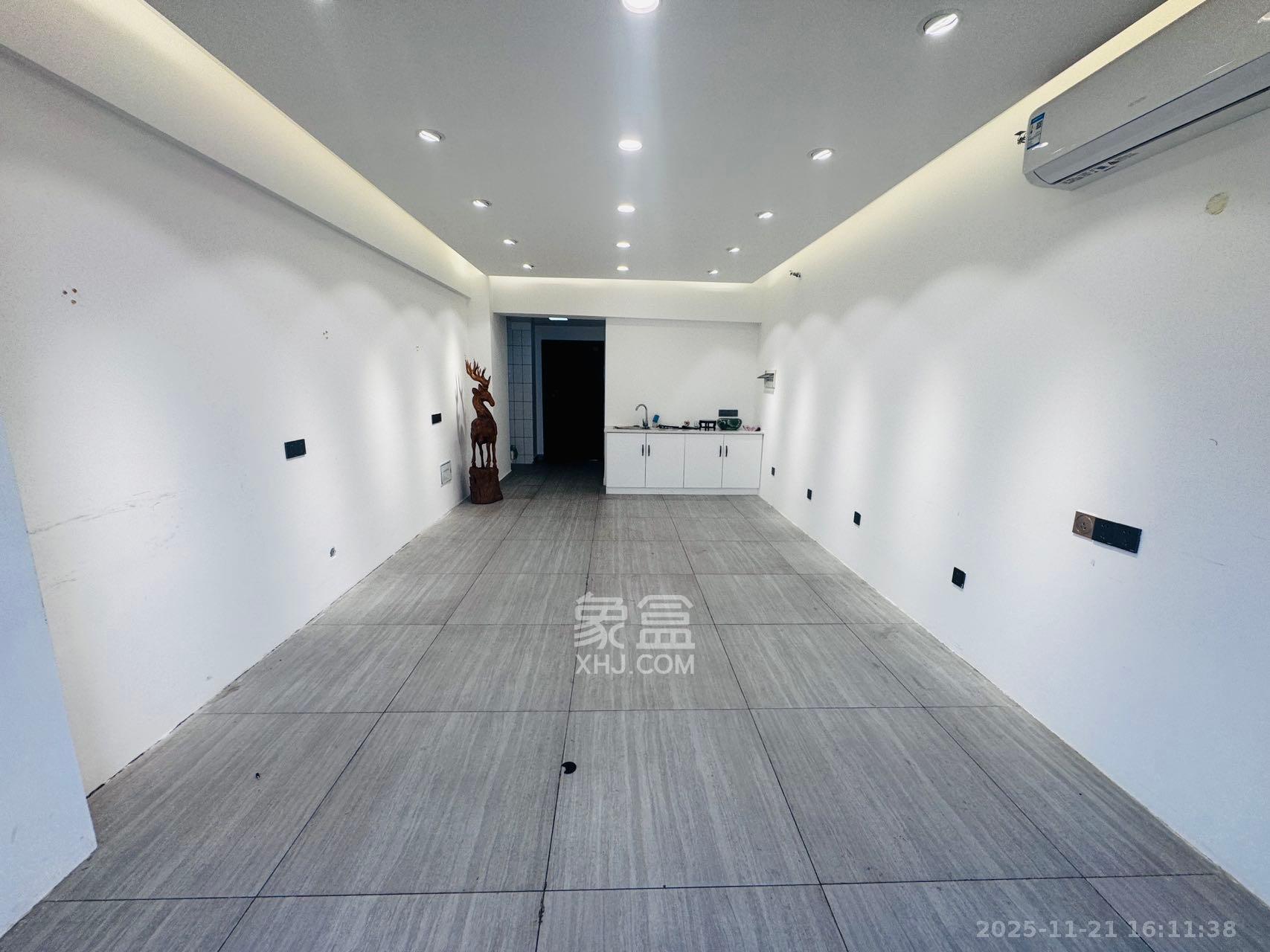 创世纪广场  1室1厅1卫    1500.0元/月