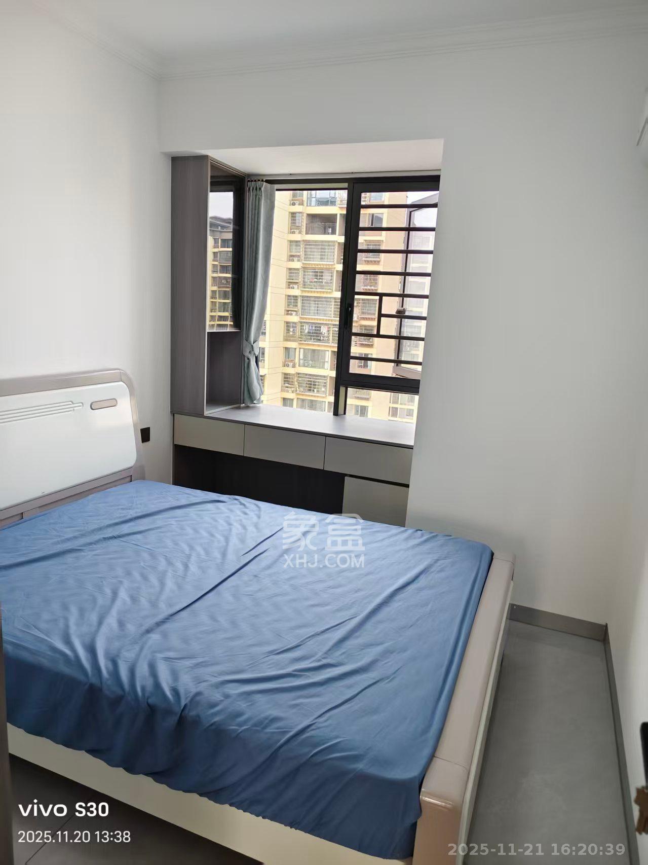 桥头家园二期(桥头家苑二期) 3室2厅2卫 2400.0元/月 桥头家园二期(桥头家苑二期) 3室2厅2卫 2400.0元/月室内图