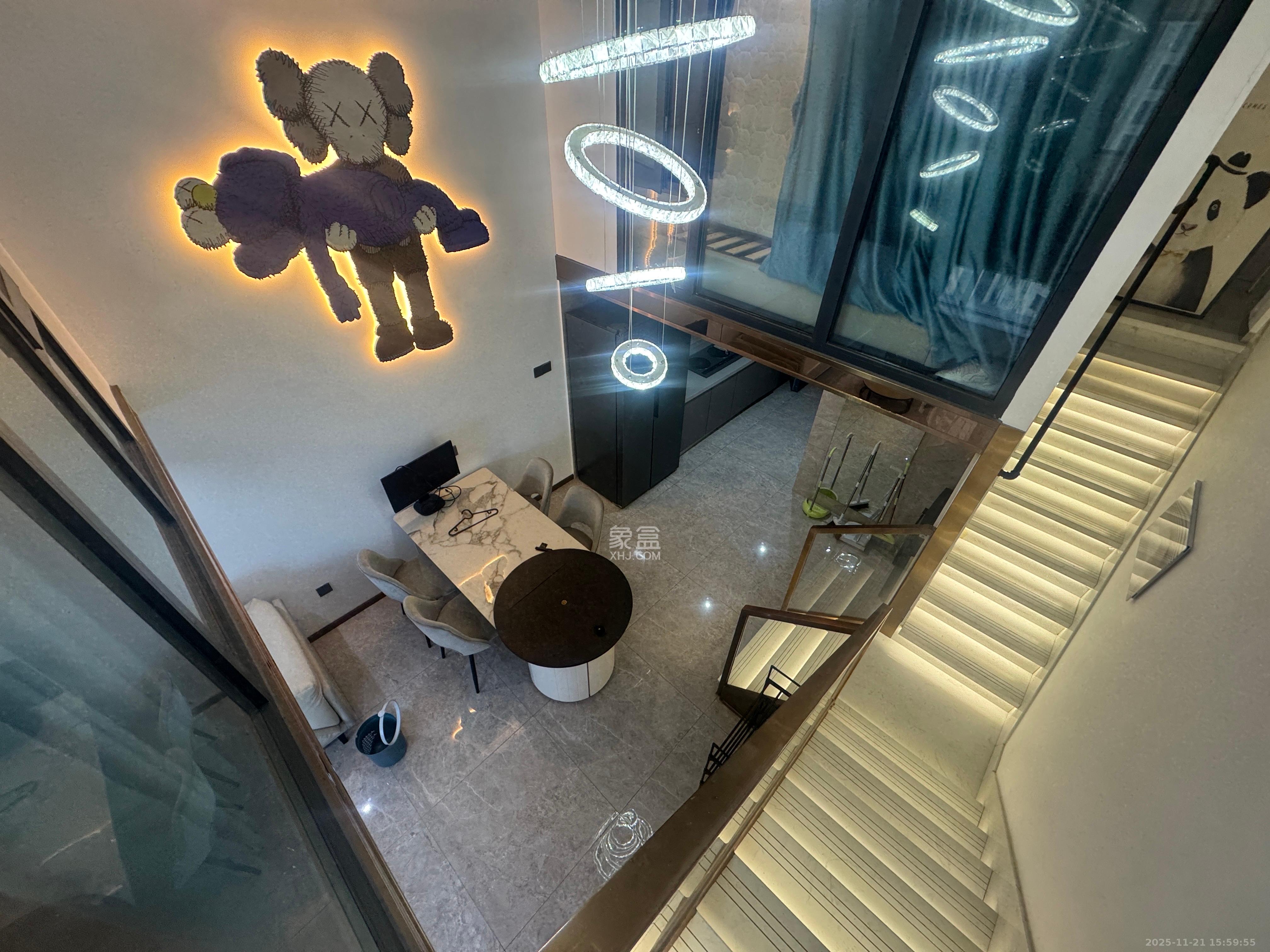 梅溪湖金茂湾  2室1厅1卫    2800.0元/月室内图