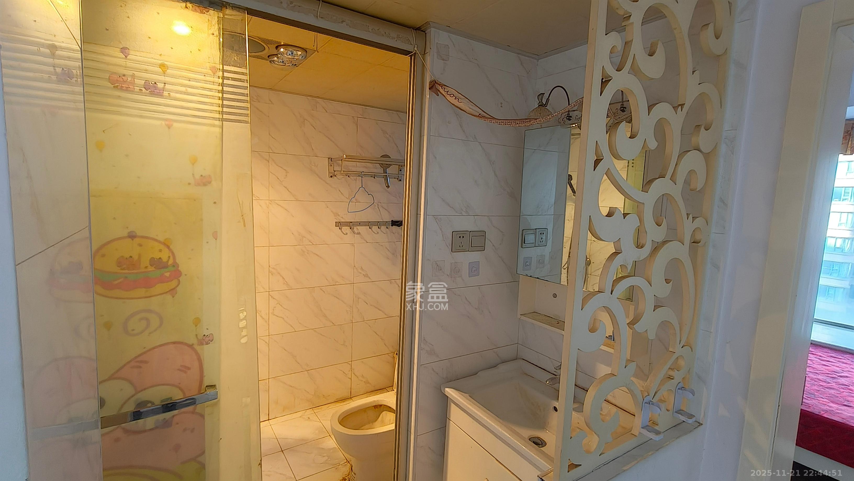 五矿万境水岸一期（万境水岸嘉苑）  3室2厅1卫    2200.0元/月室内图