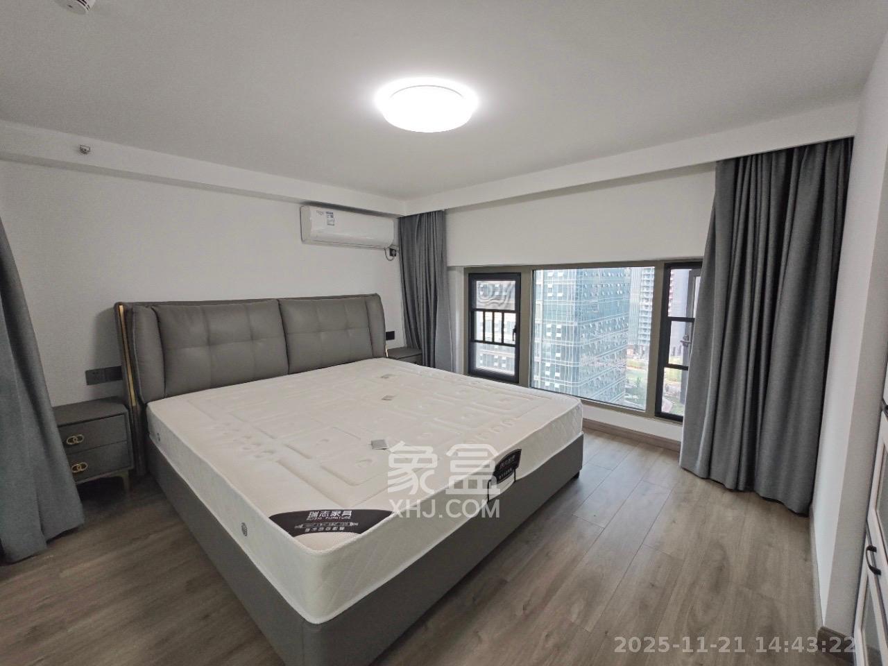 梅溪湖金茂湾  2室1厅1卫    2500.0元/月室内图