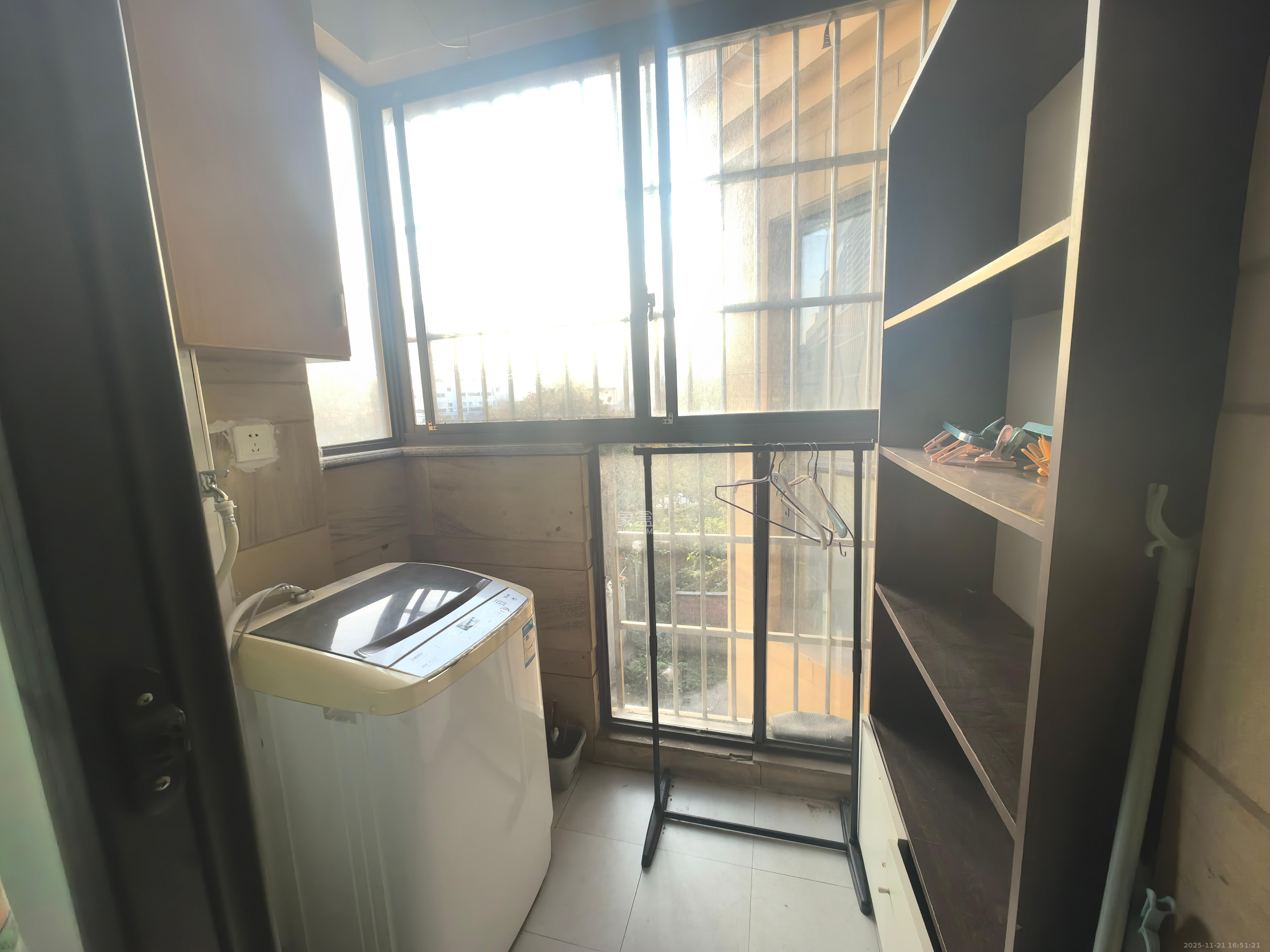 锦绣世纪 1室1厅1卫 1700.0元/月 锦绣世纪 1室1厅1卫 1700.0元/月室内图