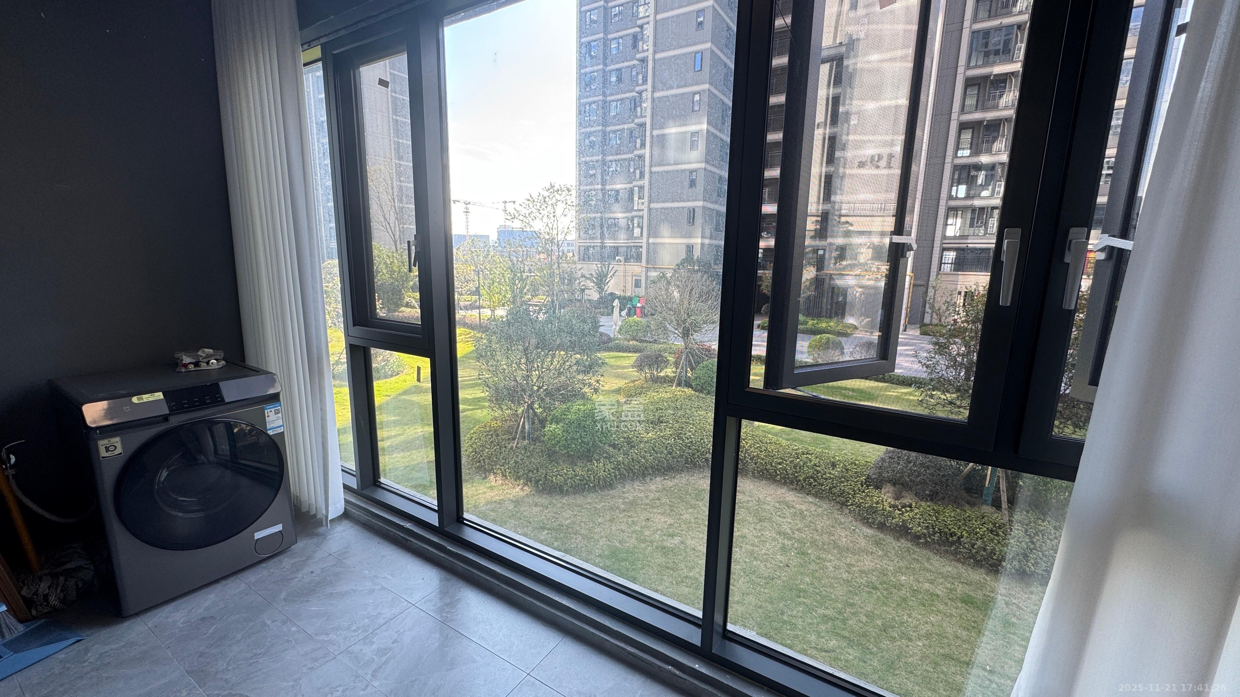 百世云境 3室2厅2卫 2400.0元/月 百世云境 3室2厅2卫 2400.0元/月室内图