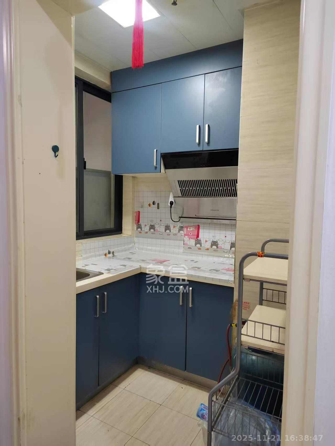 中建芙蓉工社 1室1厅1卫 1300.0元/月 中建芙蓉工社 1室1厅1卫 1300.0元/月室内图