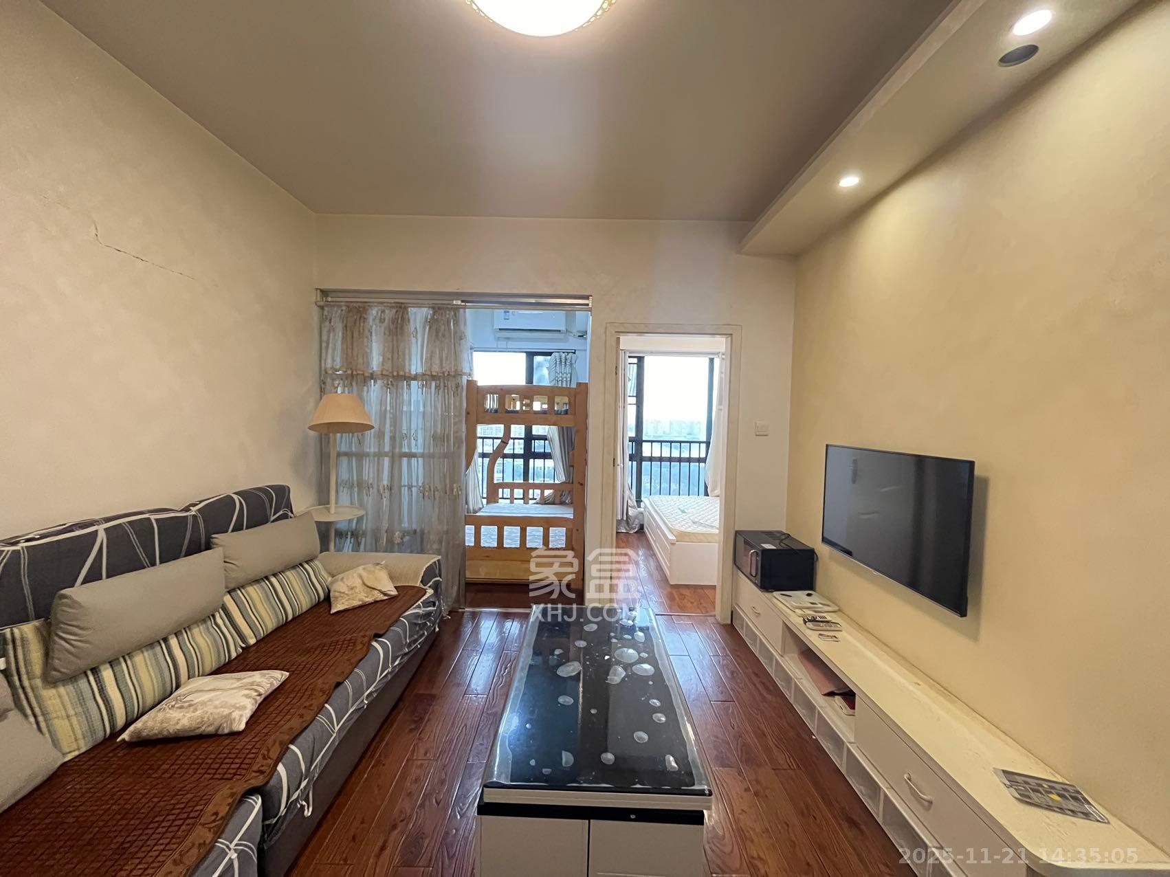 中建芙蓉工社  2室1厅1卫    1600.0元/月