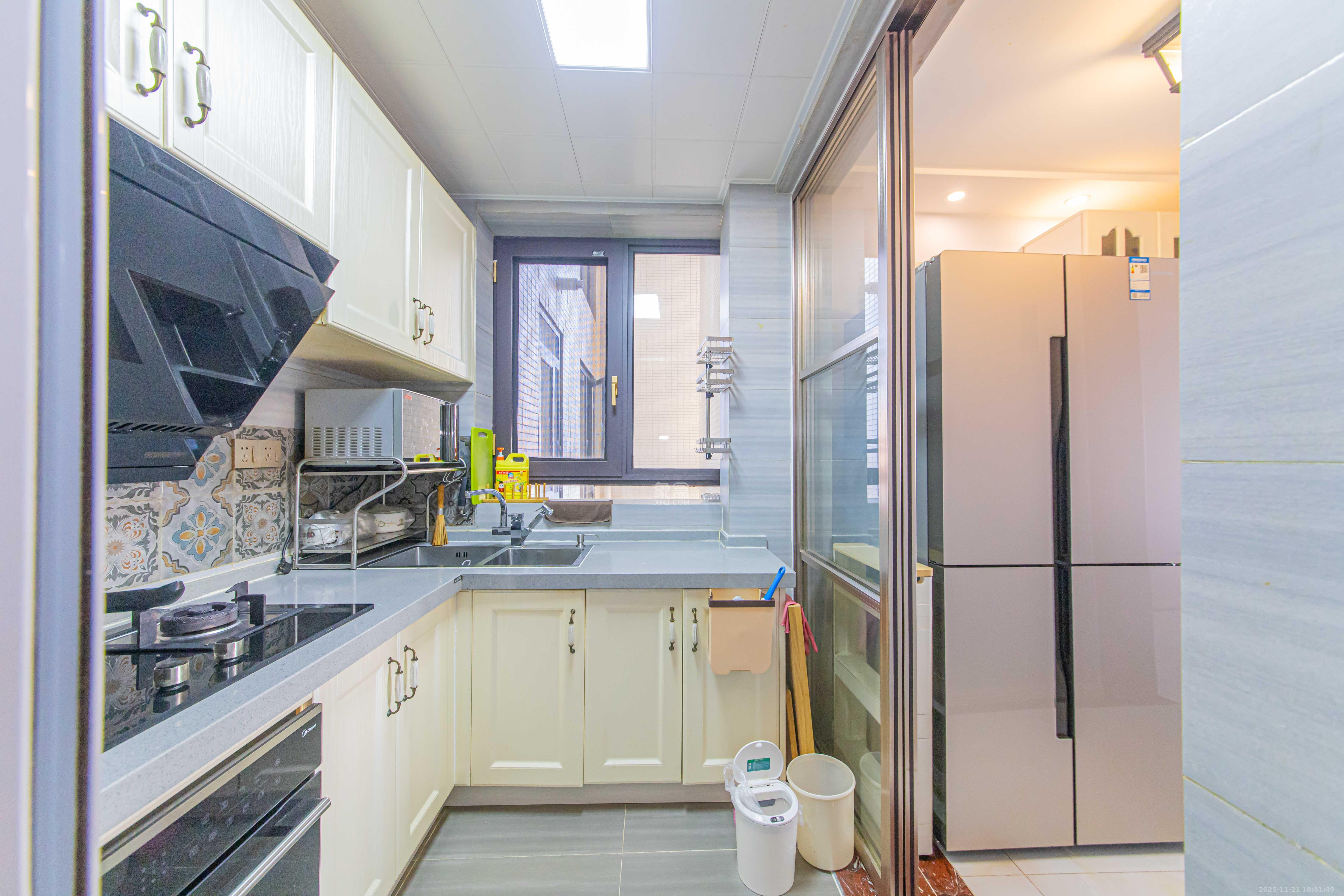 金房奥斯卡  3室2厅2卫    95.0万厨房