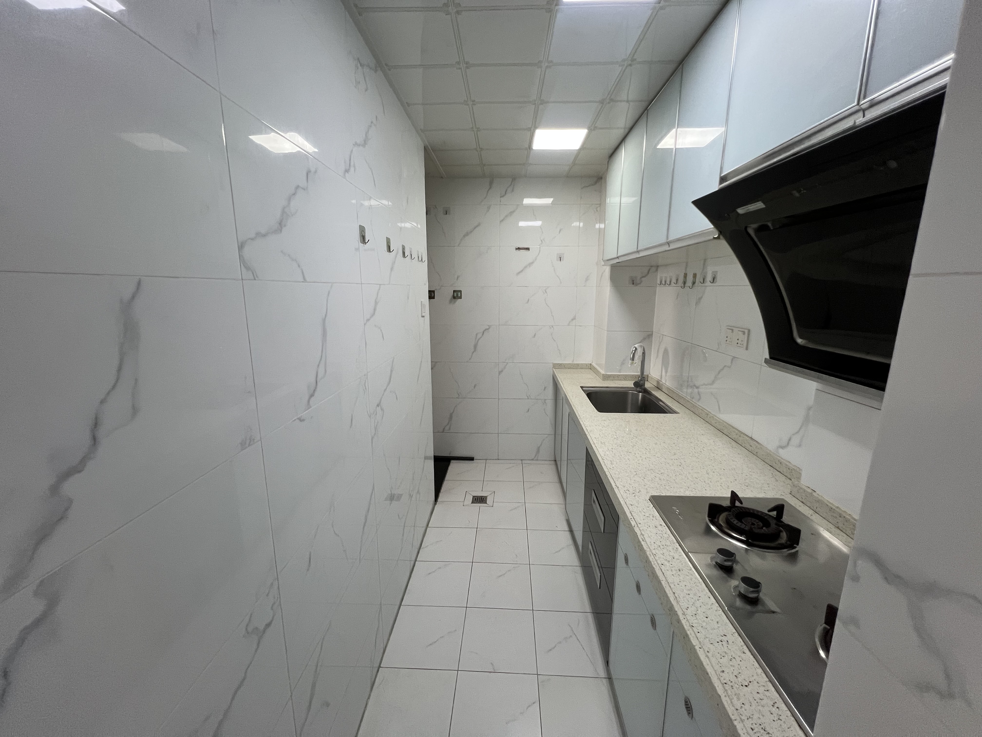 现代美居（喜盈门）  1室1厅1卫    2300.0元/月室内图