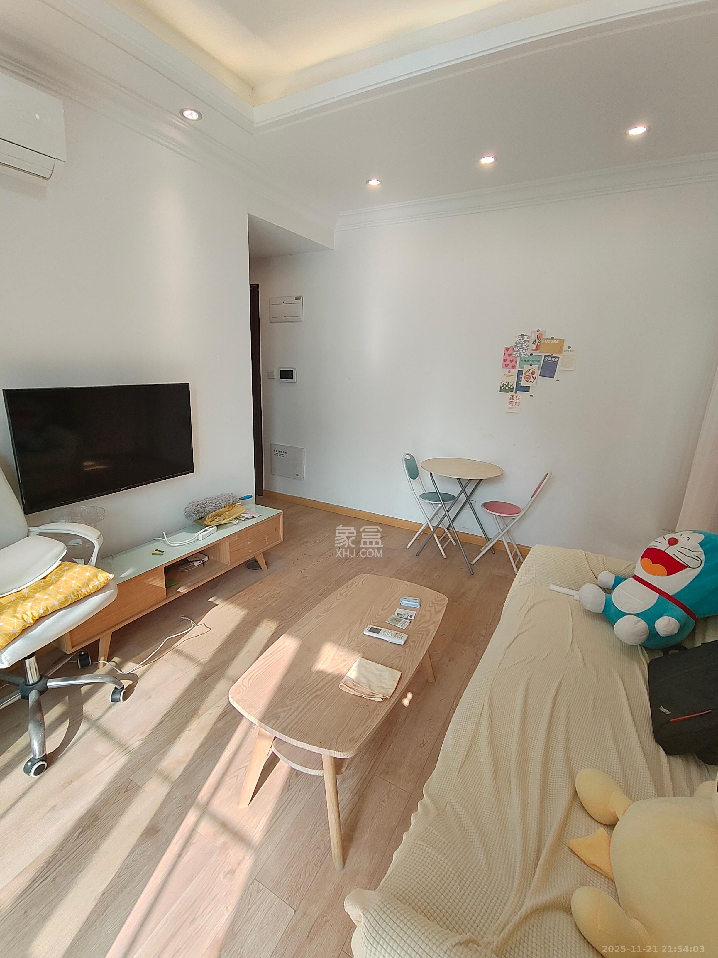 江山帝景哈佛 1室1厅1卫 1600.0元/月 江山帝景哈佛 1室1厅1卫 1600.0元/月室内图