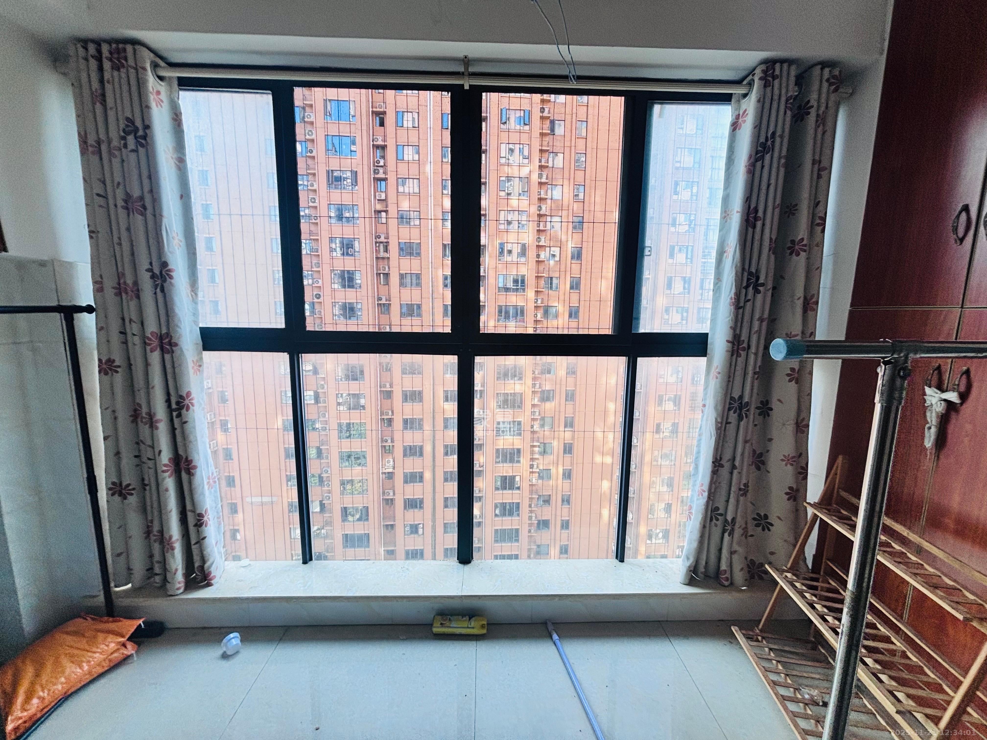 武广美誉  2室2厅1卫    2100.0元/月室内图