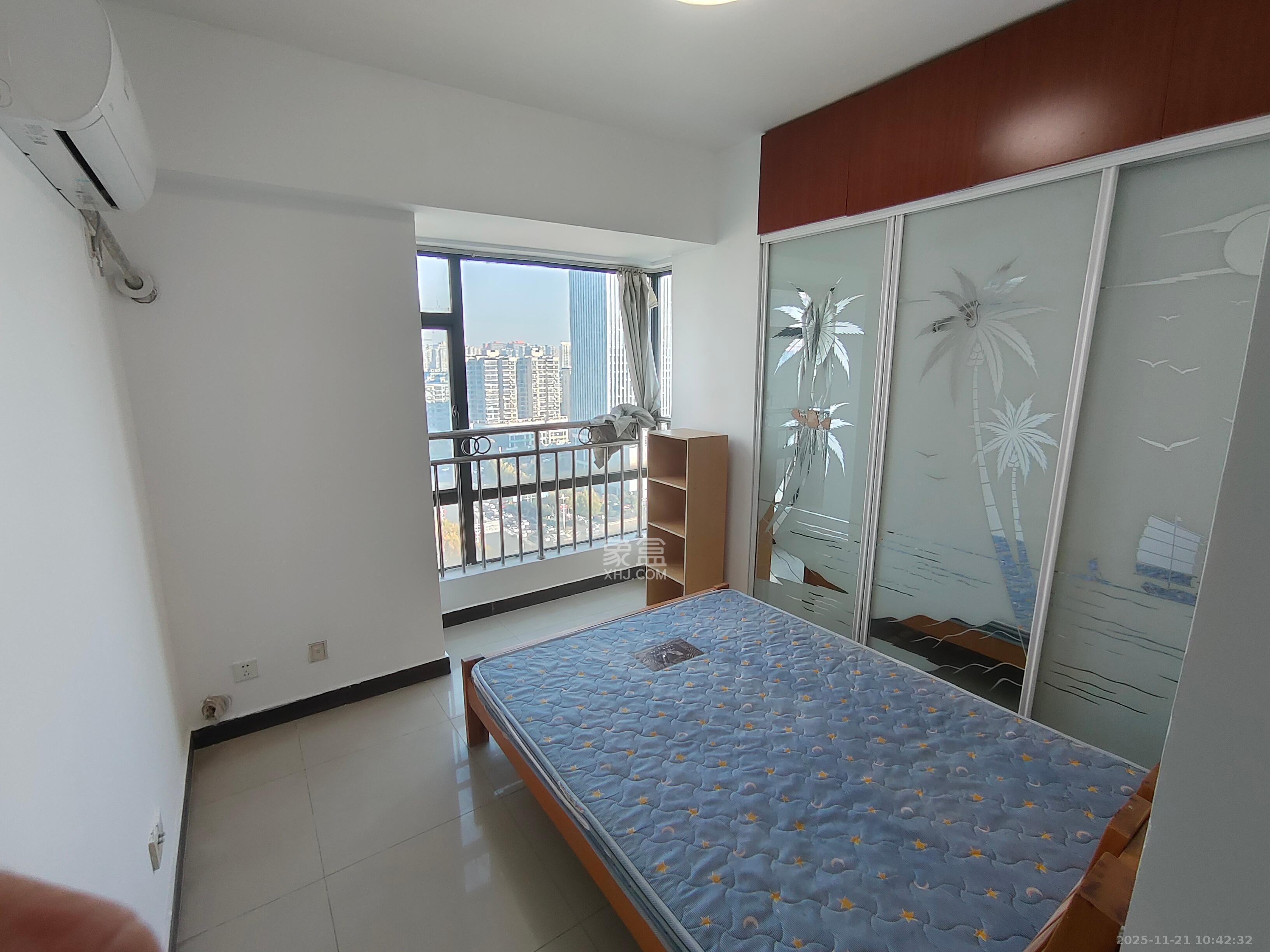 BOBO天下城（CTA财富中心）  1室1厅1卫    1700.0元/月室内图