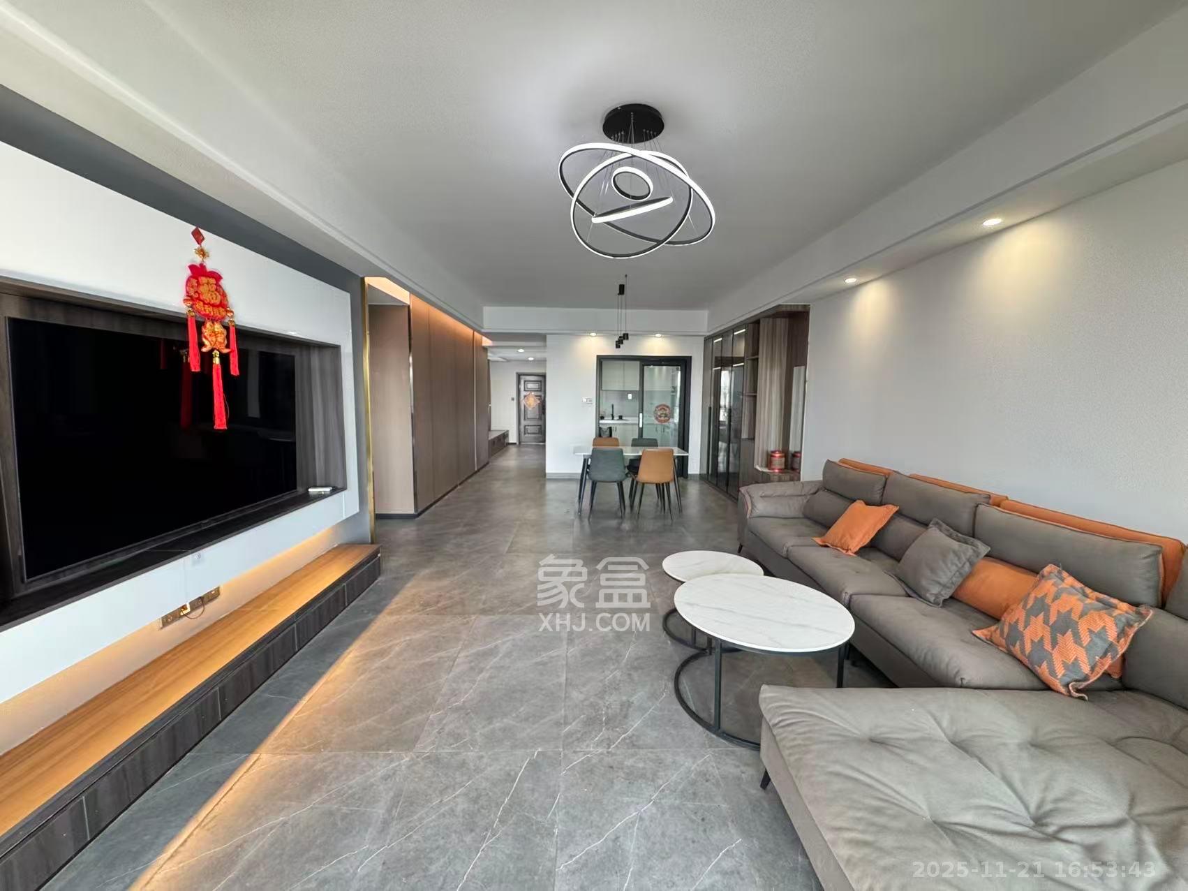 HC新城（建工集团单位房）  4室2厅2卫    4800.0元/月室内图1