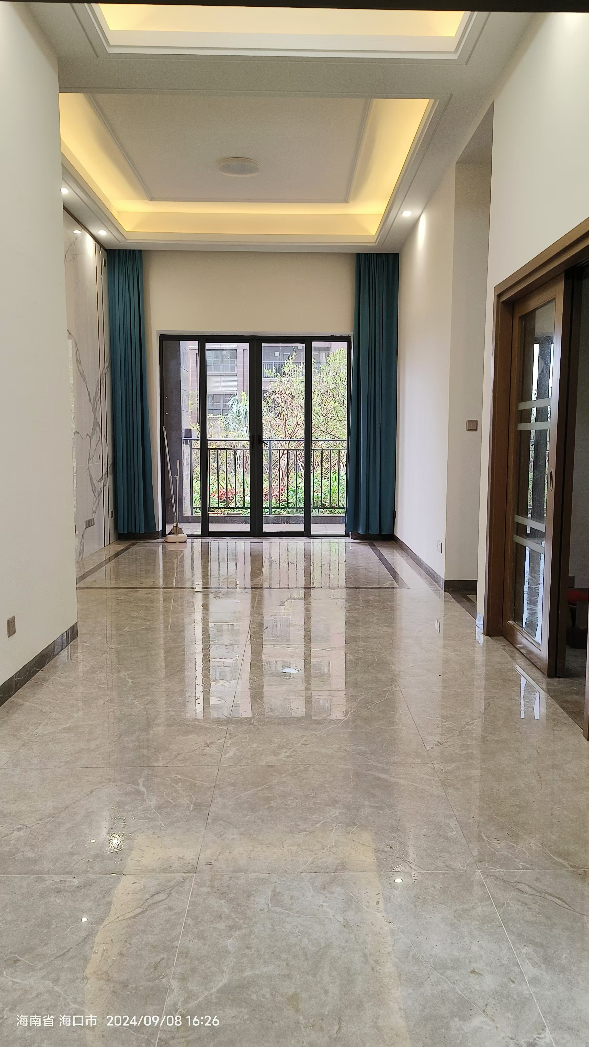 南海幸福汇 4室2厅2卫 1800.0元/月 南海幸福汇 4室2厅2卫 1800.0元/月室内图