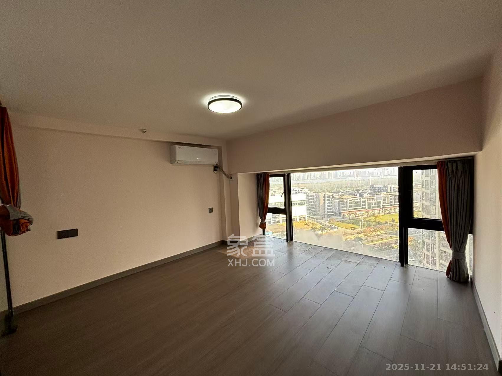 长燃润和天地（长润小区印湘江）  2室1厅1卫    1600.0元/月室内图