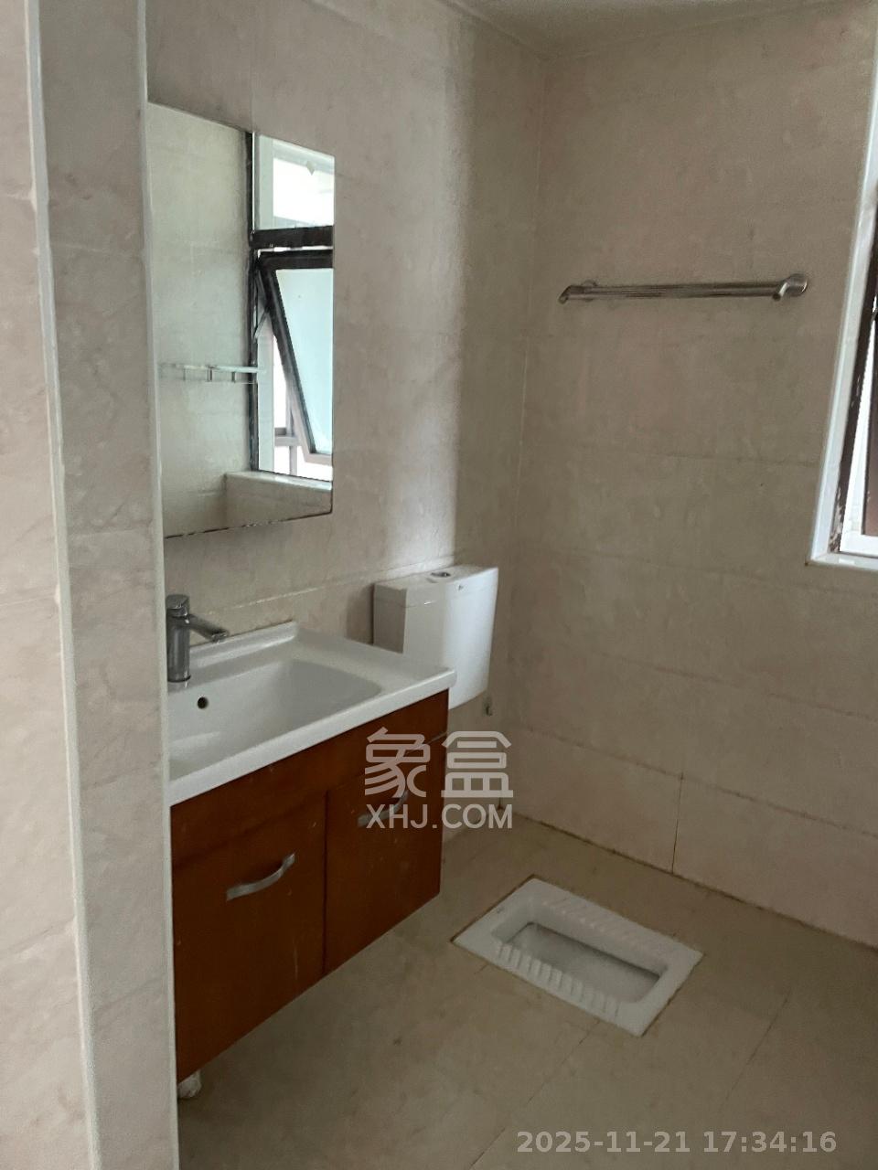 阳光丽城二期  2室1厅1卫    2400.0元/月室内图