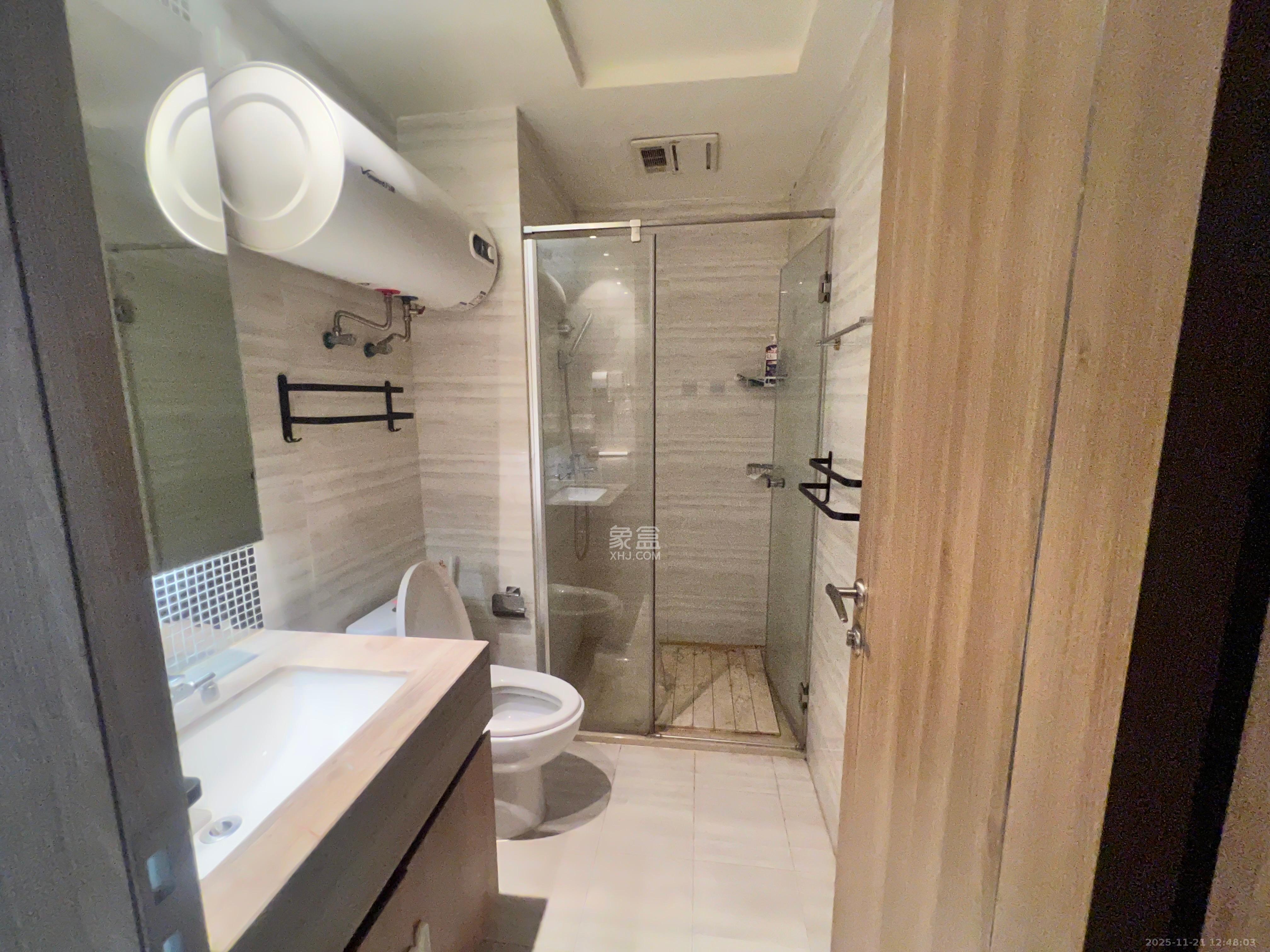 恒大国际广场  1室1厅2卫    2000.0元/月室内图