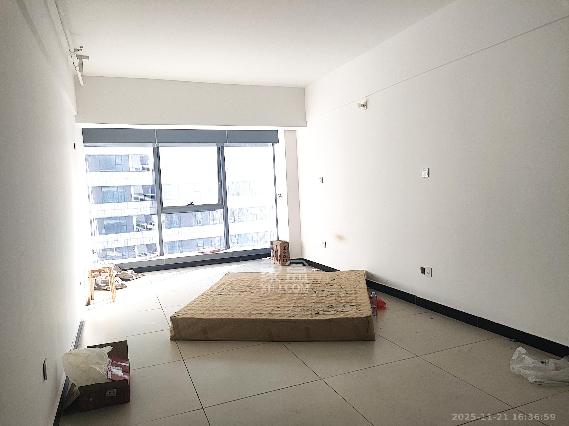 东怡外国(南湖一号) 1室1厅1卫 1700.0元/月 东怡外国(南湖一号) 1室1厅1卫 1700.0元/月室内图