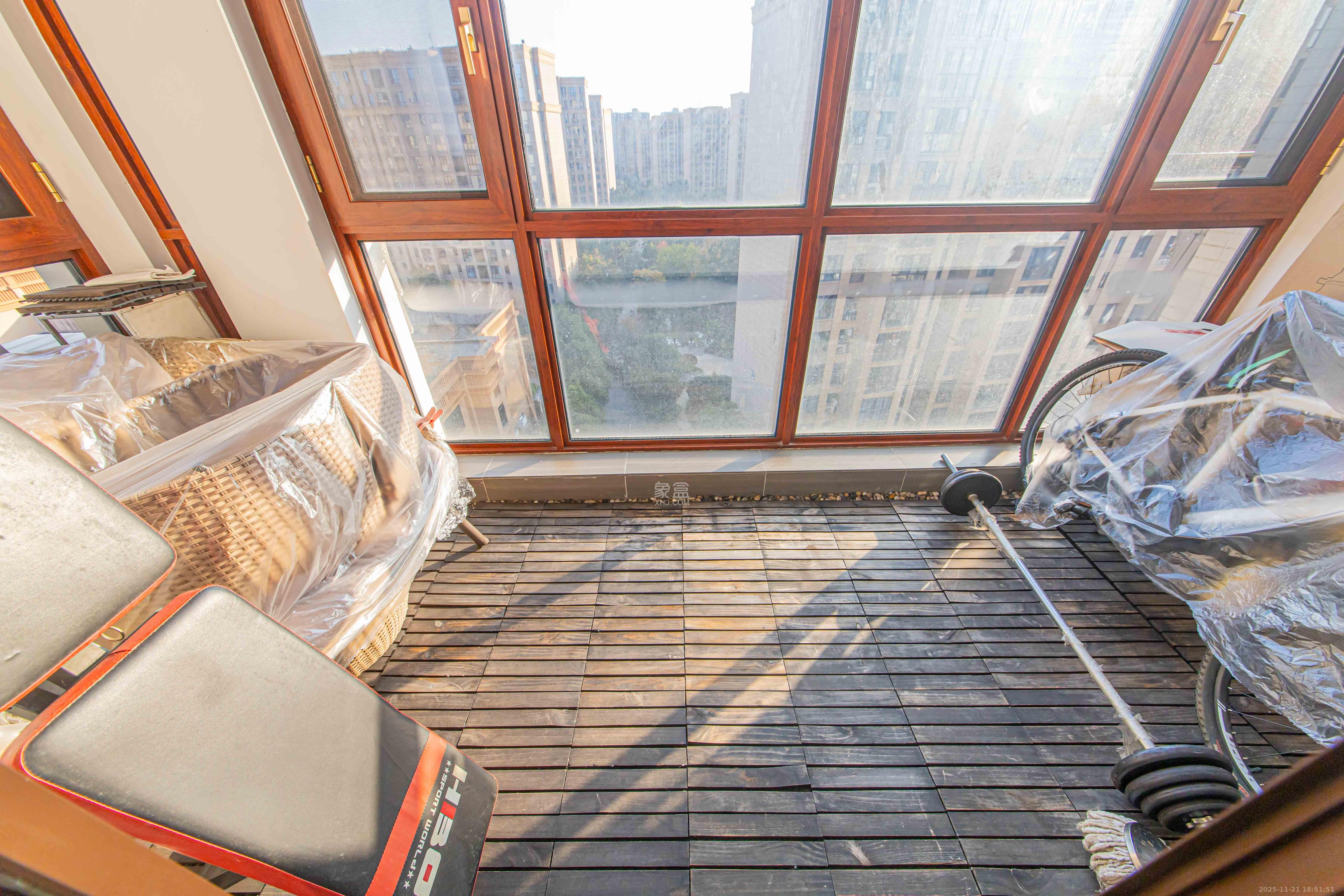 金房奥斯卡 3室2厅2卫 95.0万 金房奥斯卡 3室2厅2卫 95.0万阳台