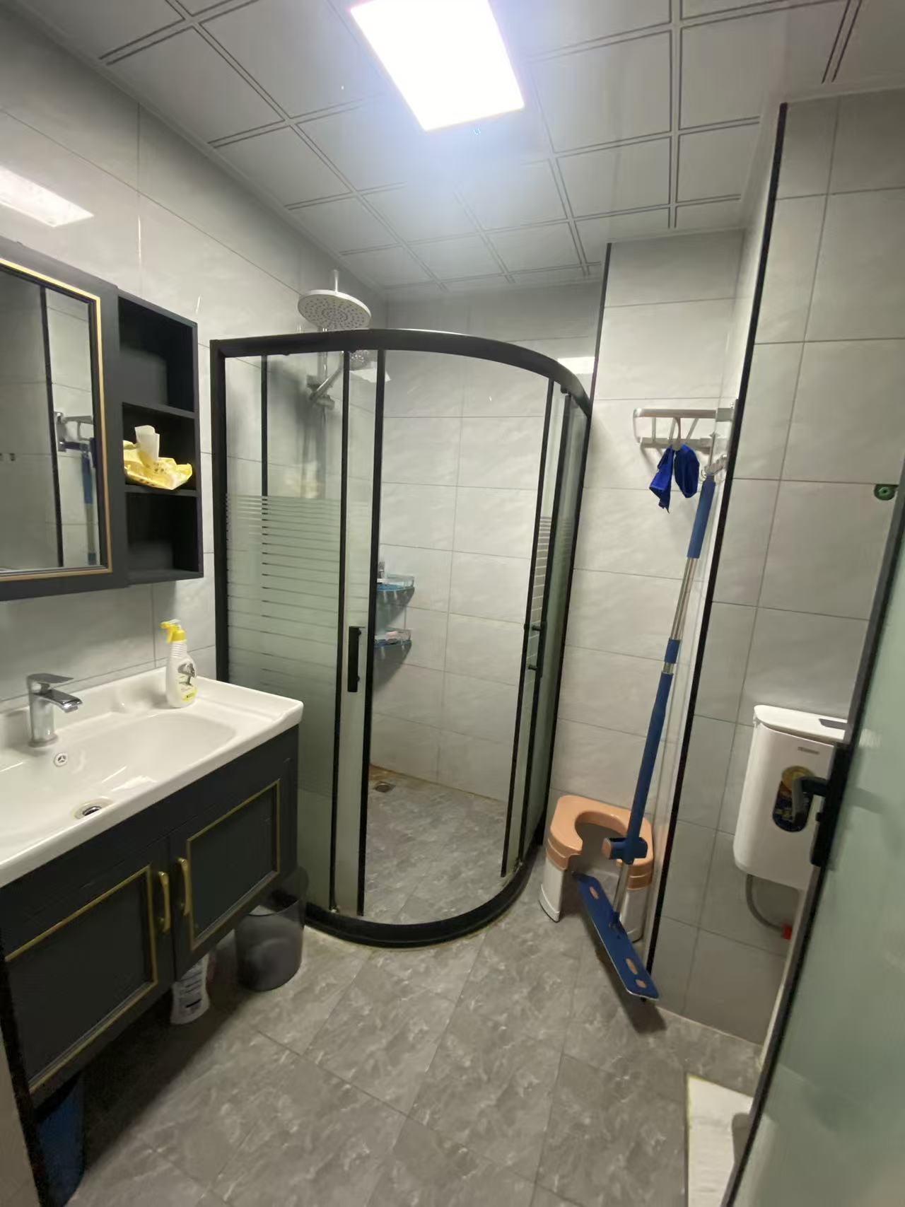 大汉吉星汇  1室1厅1卫    29.8万客厅