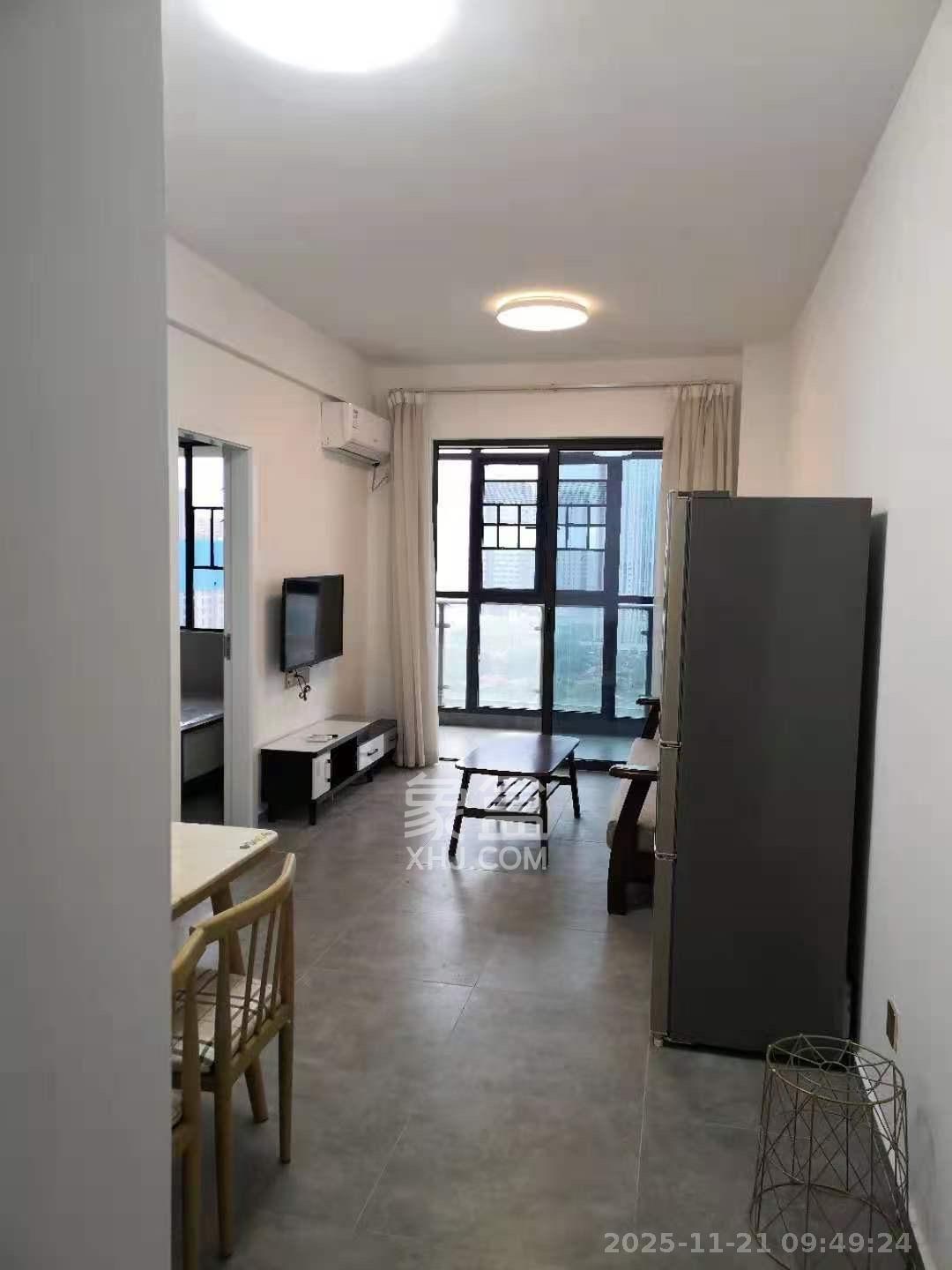 金轮星光名座 2室1厅1卫 2100.0元/月 金轮星光名座 2室1厅1卫 2100.0元/月室内图