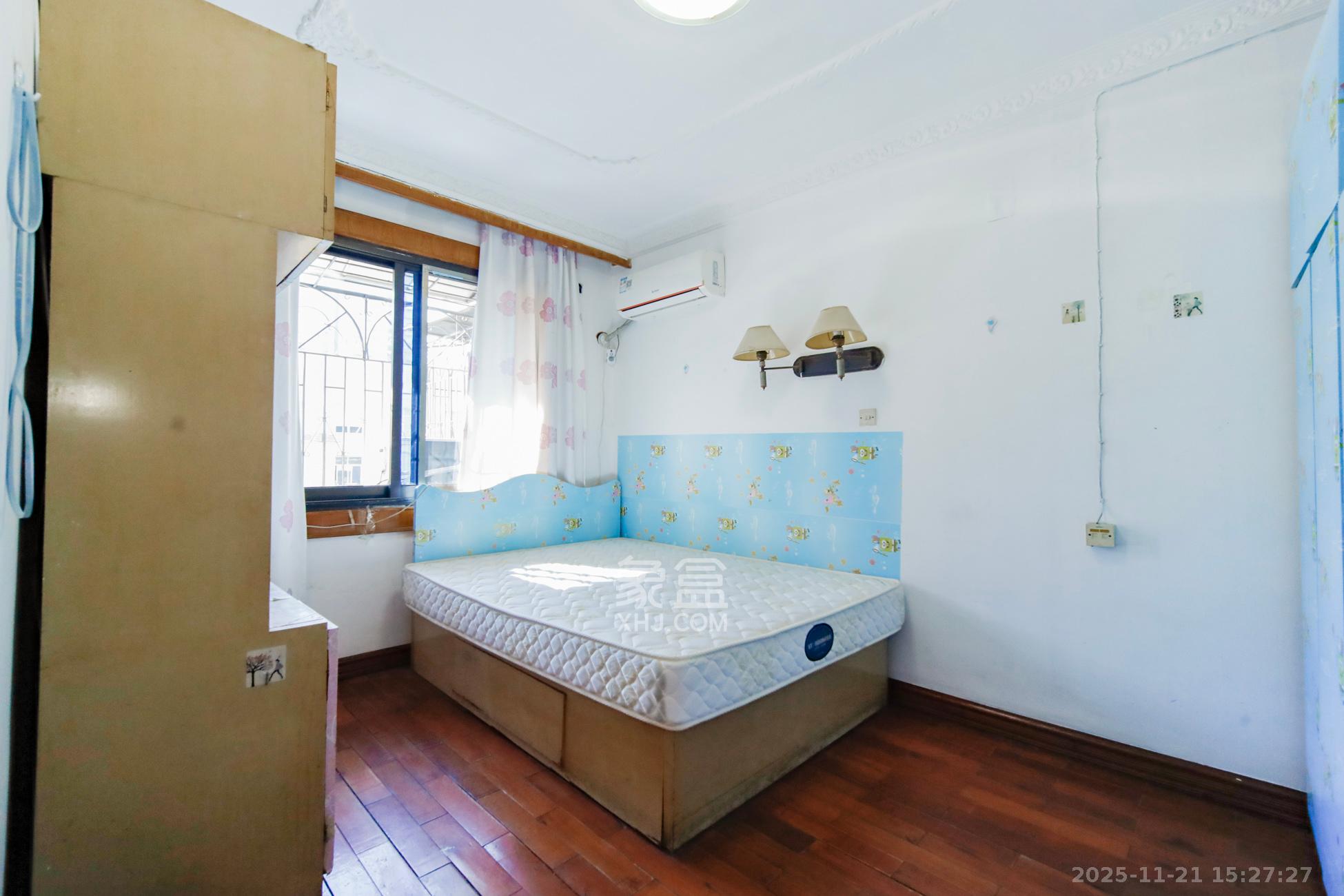 路桥宿舍  3室2厅1卫    48.0万卧室