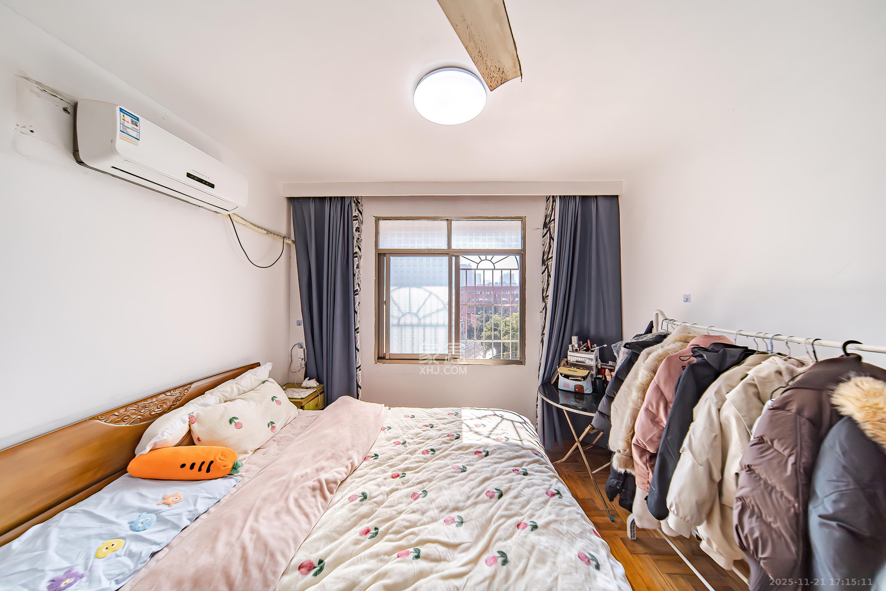 下麻园岭散盘 2室1厅1卫 26.5万 下麻园岭散盘 2室1厅1卫 26.5万卧室