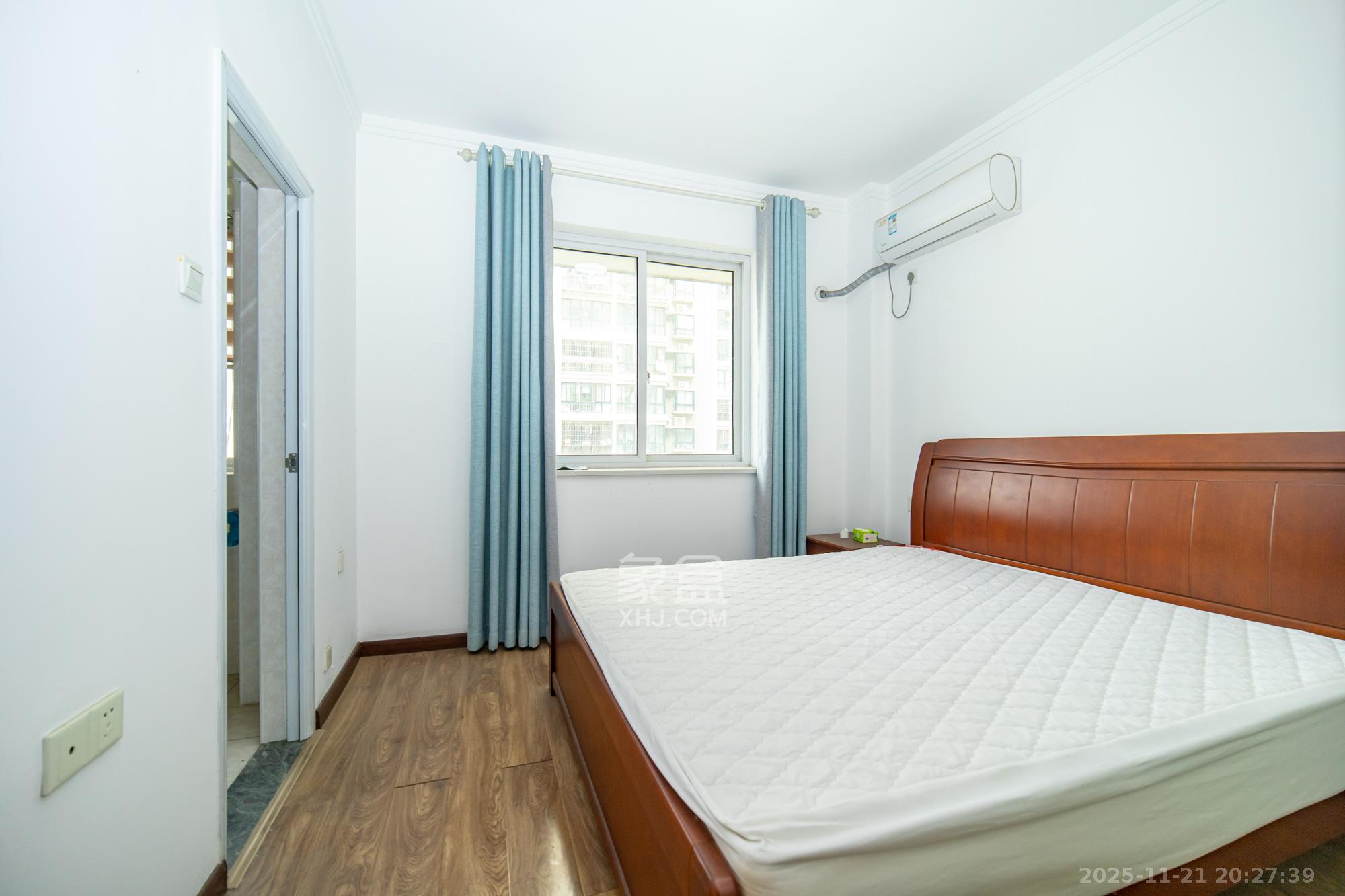 时代星城 3室2厅2卫 61.0万 时代星城 3室2厅2卫 61.0万卧室