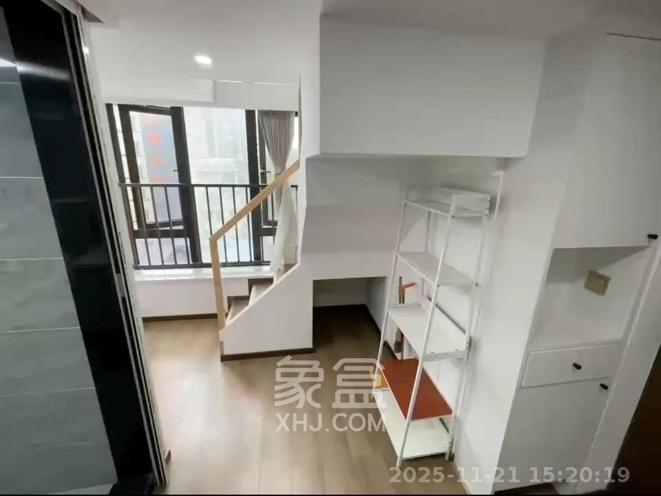 越秀悦湖台  1室0厅0卫    1500.0元/月