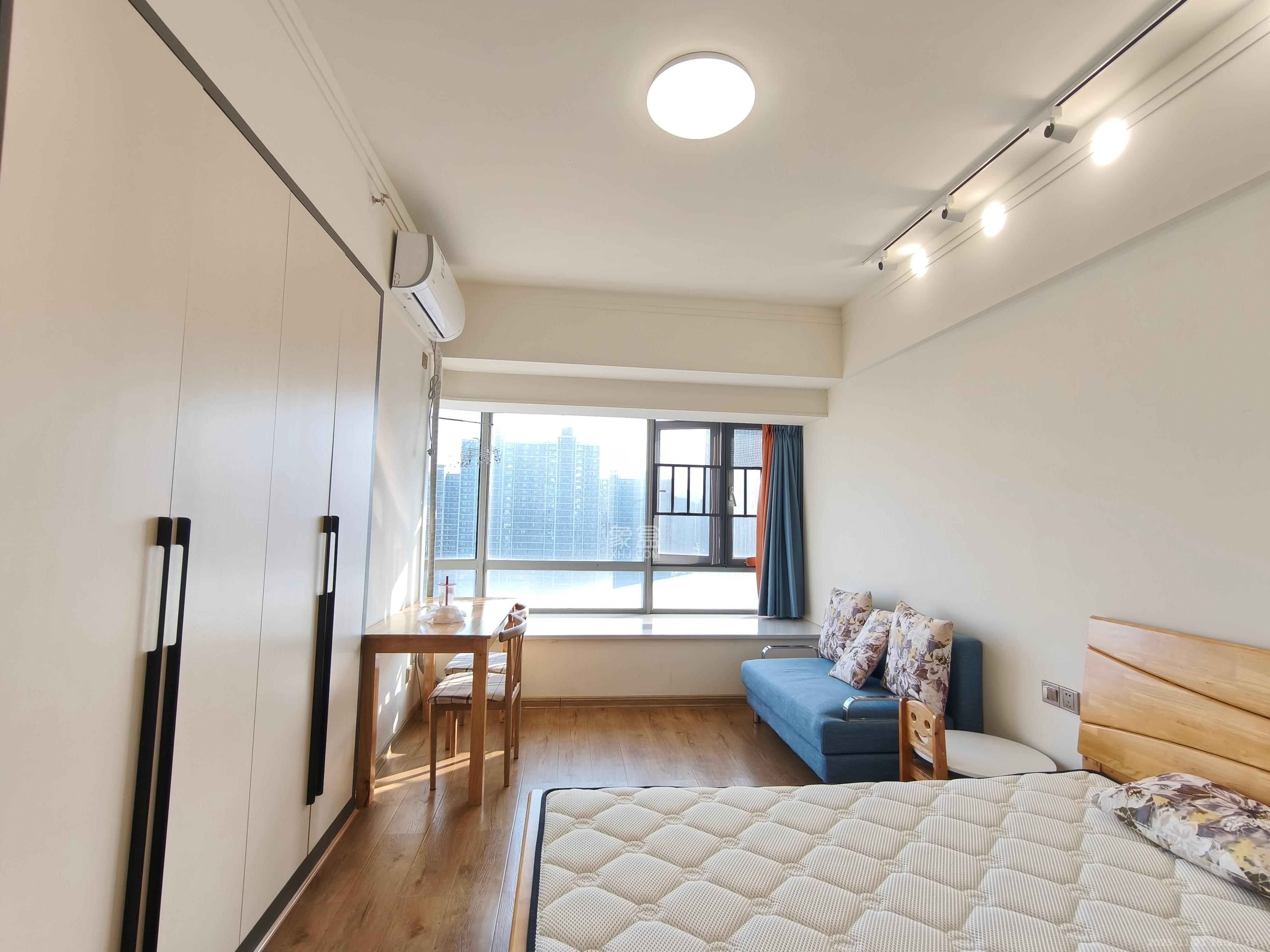 中交广场公寓 1室1厅1卫 1600.0元/月 中交广场公寓 1室1厅1卫 1600.0元/月室内图