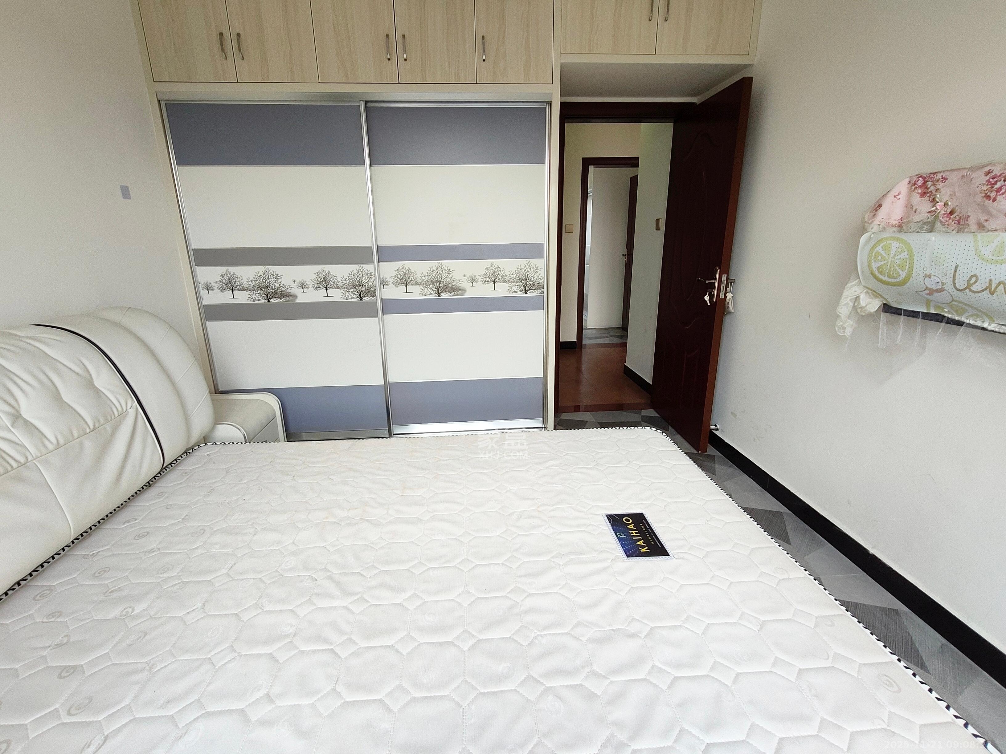 中国铁建国际城二期 3室2厅1卫 2100.0元/月 中国铁建国际城二期 3室2厅1卫 2100.0元/月室内图