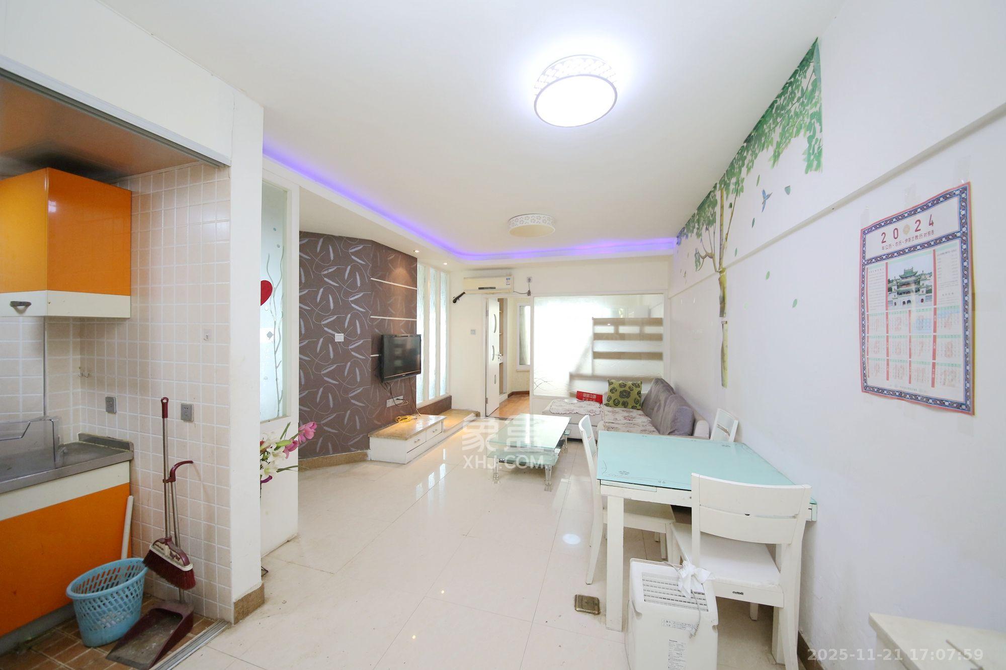 西罗亚大厦 3室1厅1卫 2000.0元/月 西罗亚大厦 3室1厅1卫 2000.0元/月室内图