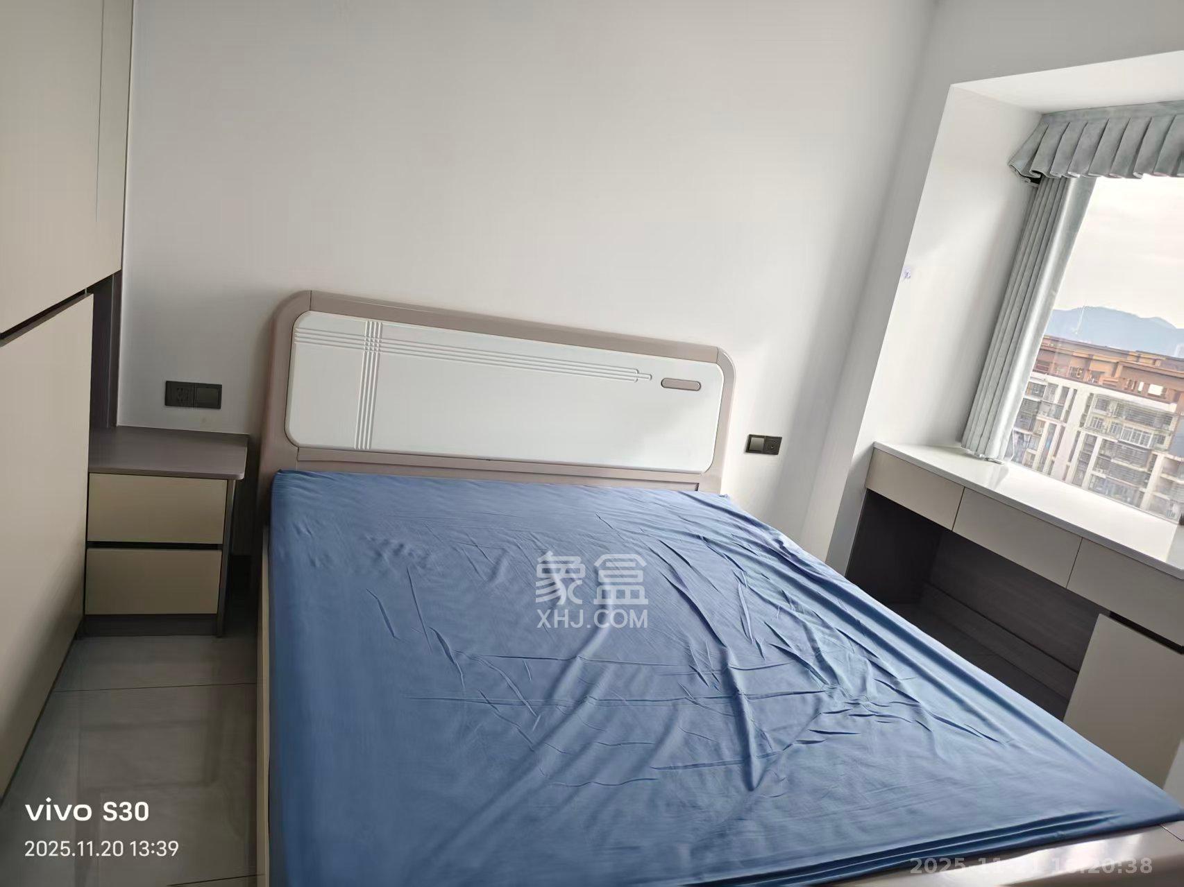 桥头家园二期(桥头家苑二期) 3室2厅2卫 2400.0元/月 桥头家园二期(桥头家苑二期) 3室2厅2卫 2400.0元/月室内图