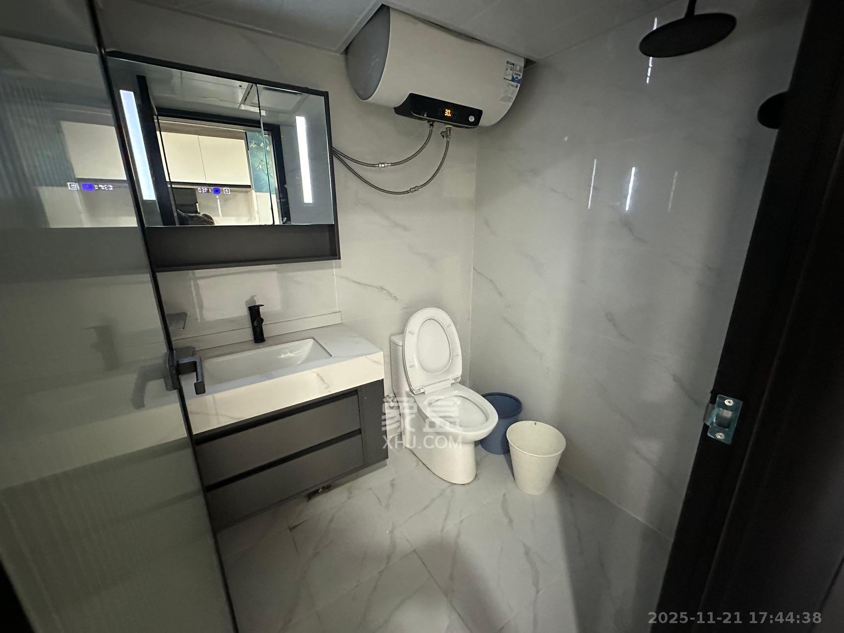 润和国际广场  1室1厅1卫    2500.0元/月室内图