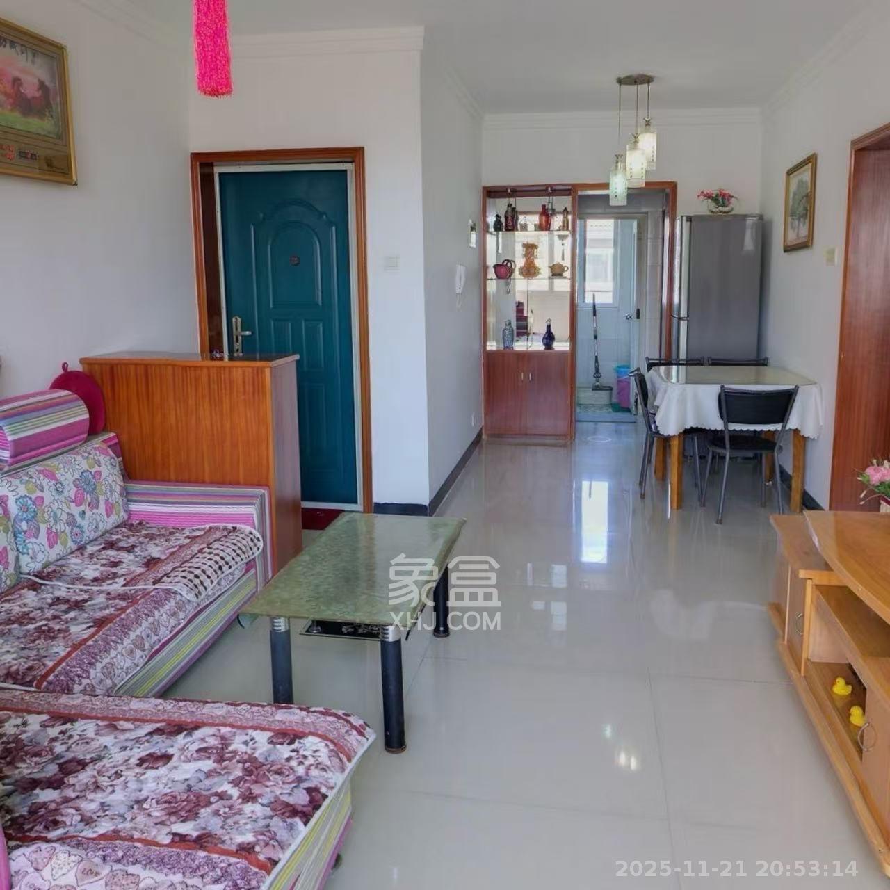 德润园  2室2厅1卫    1600.0元/月