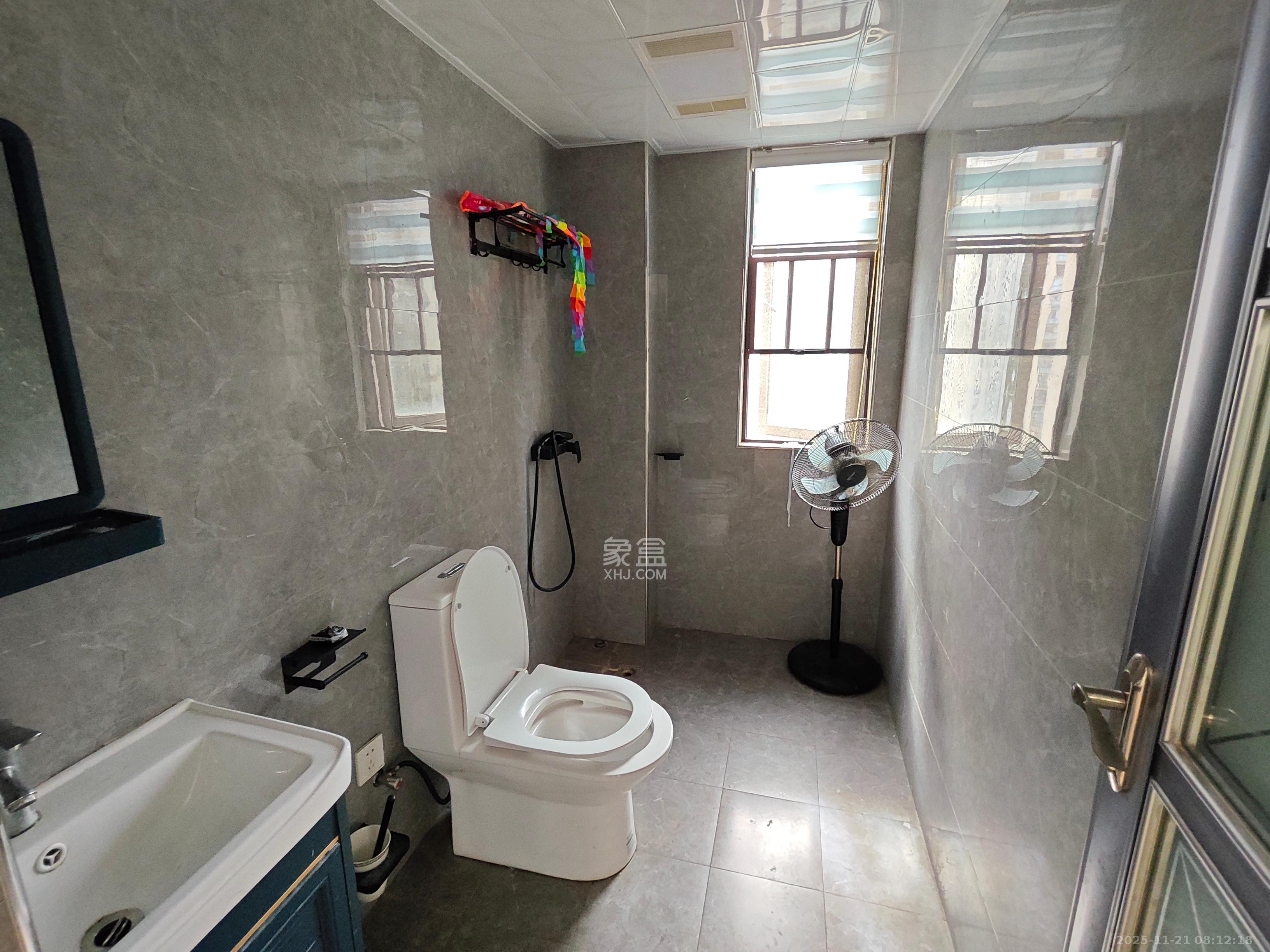 梅溪湖合能璞丽  3室2厅2卫    2300.0元/月室内图