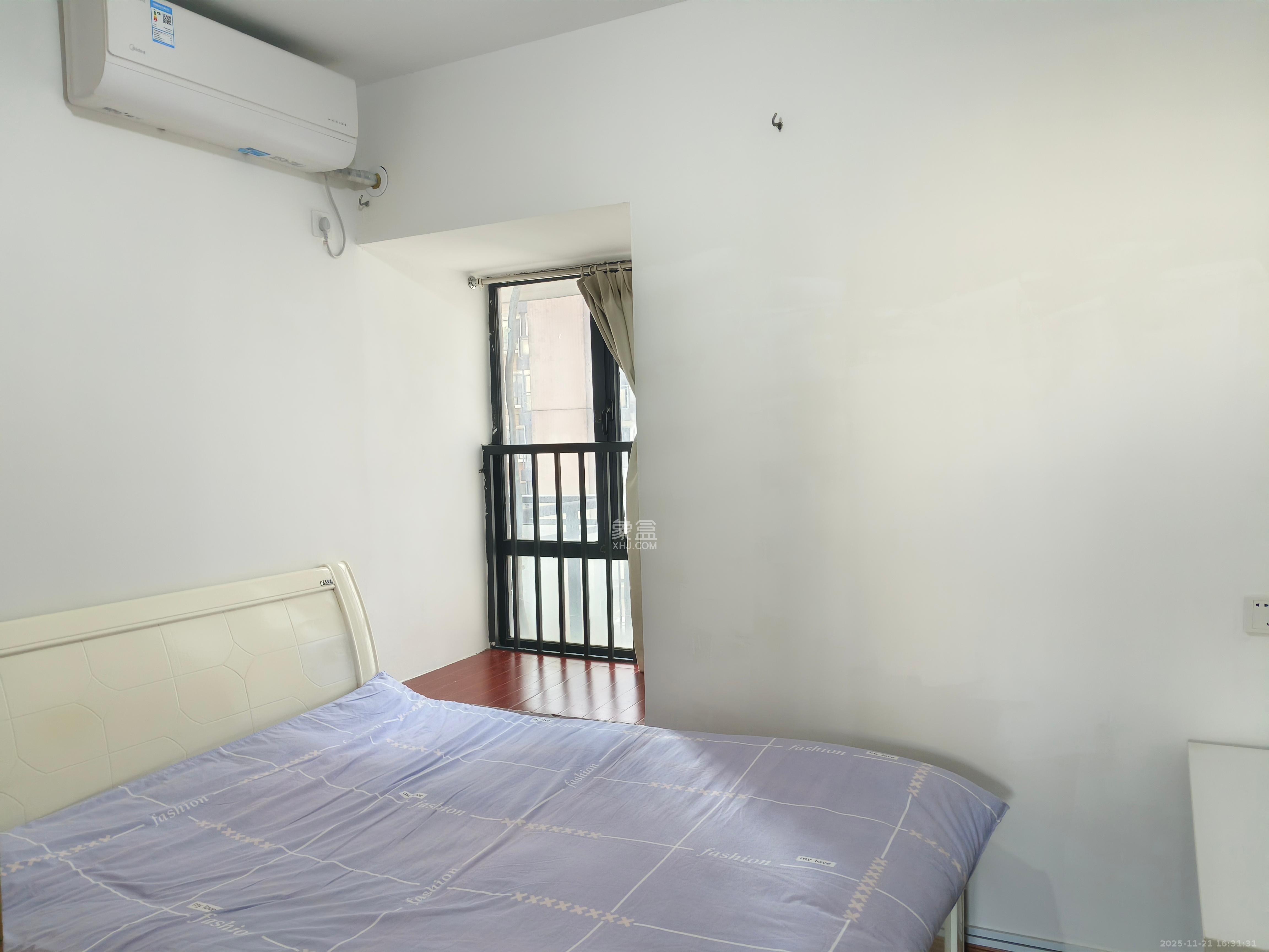 钱隆首府(福晟御园)  3室2厅2卫    2200.0元/月室内图