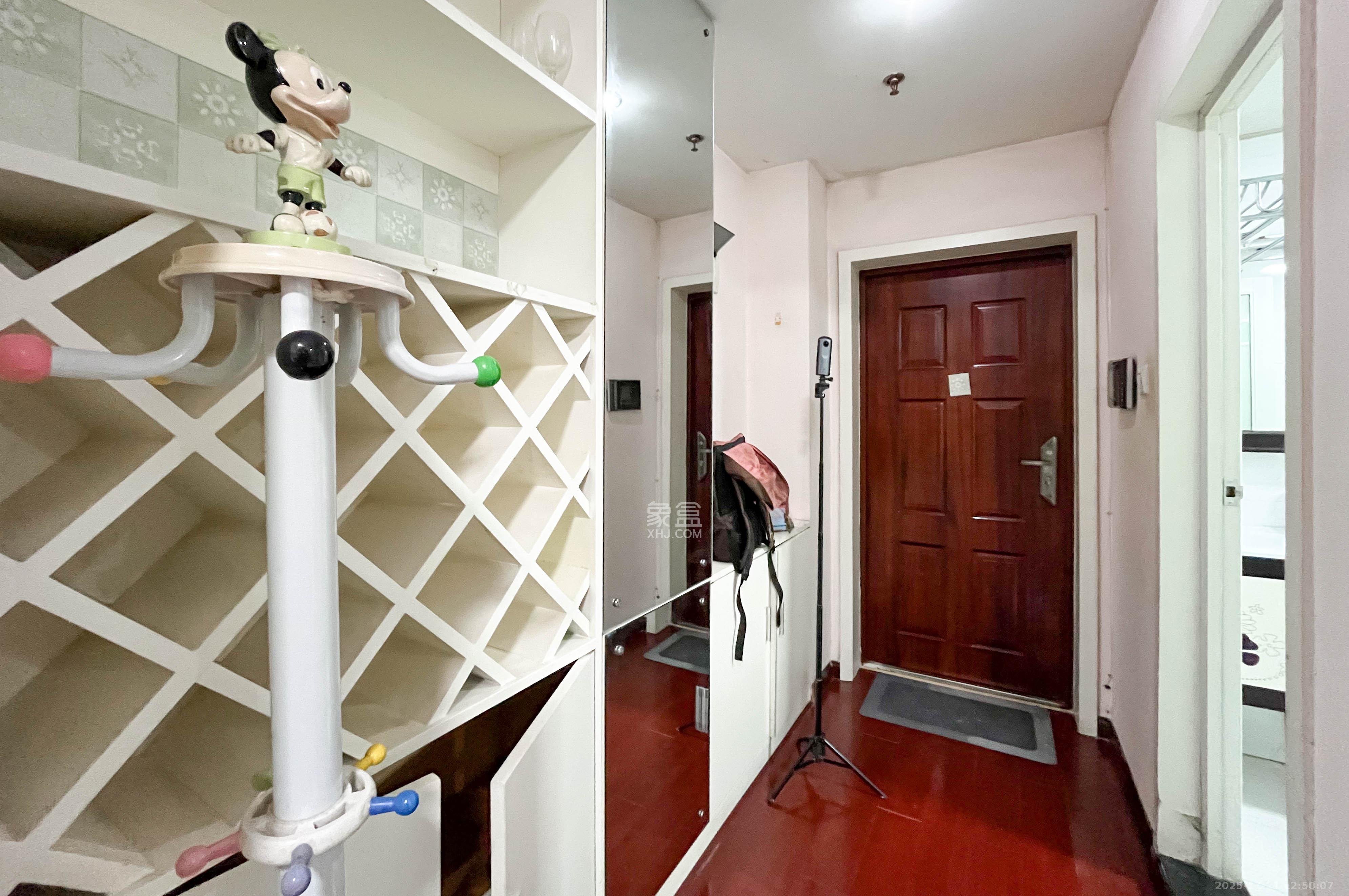 共和世家 1室1厅1卫 50.0万 共和世家 1室1厅1卫 50.0万其他