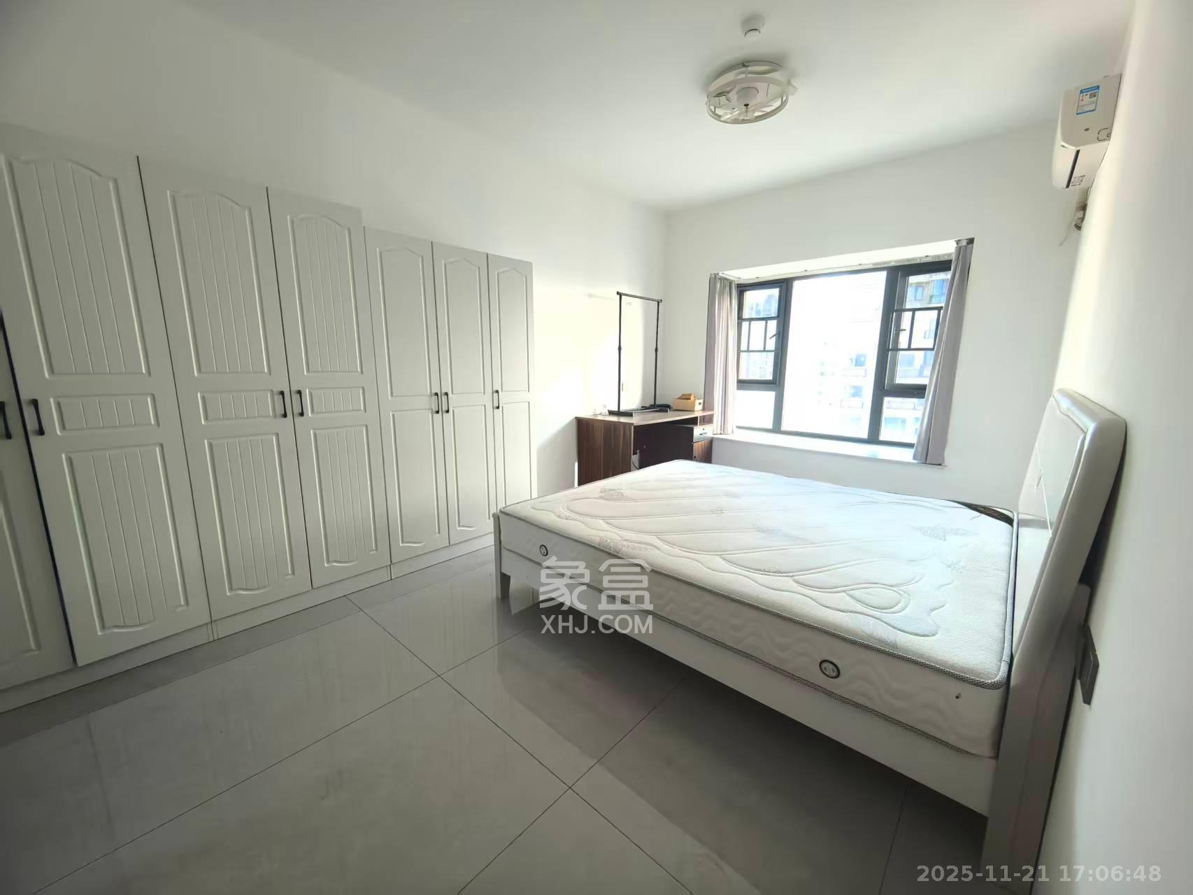 恒大御景半岛锦绣苑  3室2厅2卫    3200.0元/月室内图