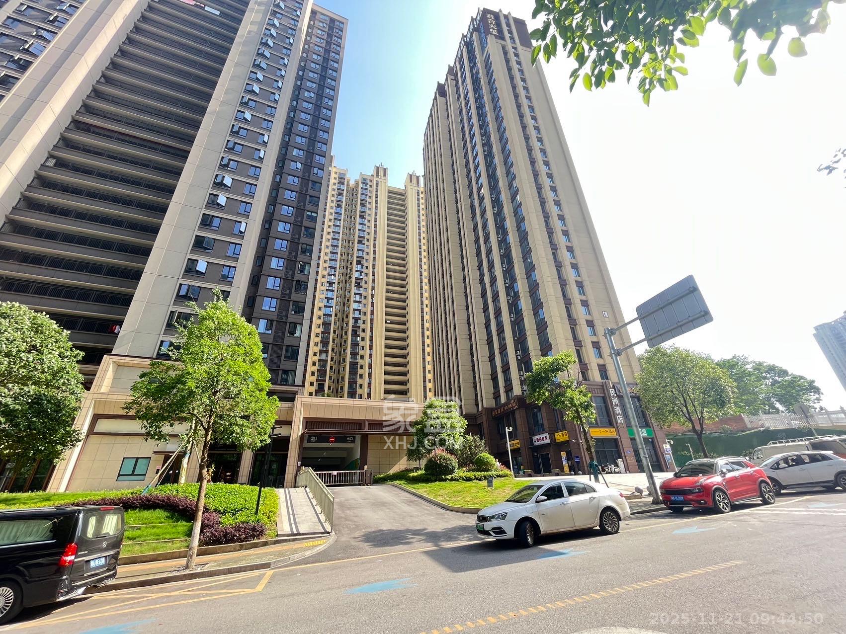 君合天玺 1室1厅1卫 1300.0元/月 君合天玺 1室1厅1卫 1300.0元/月室内图