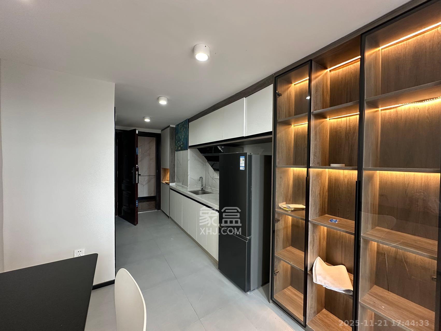 润和国际广场  1室1厅1卫    2500.0元/月室内图