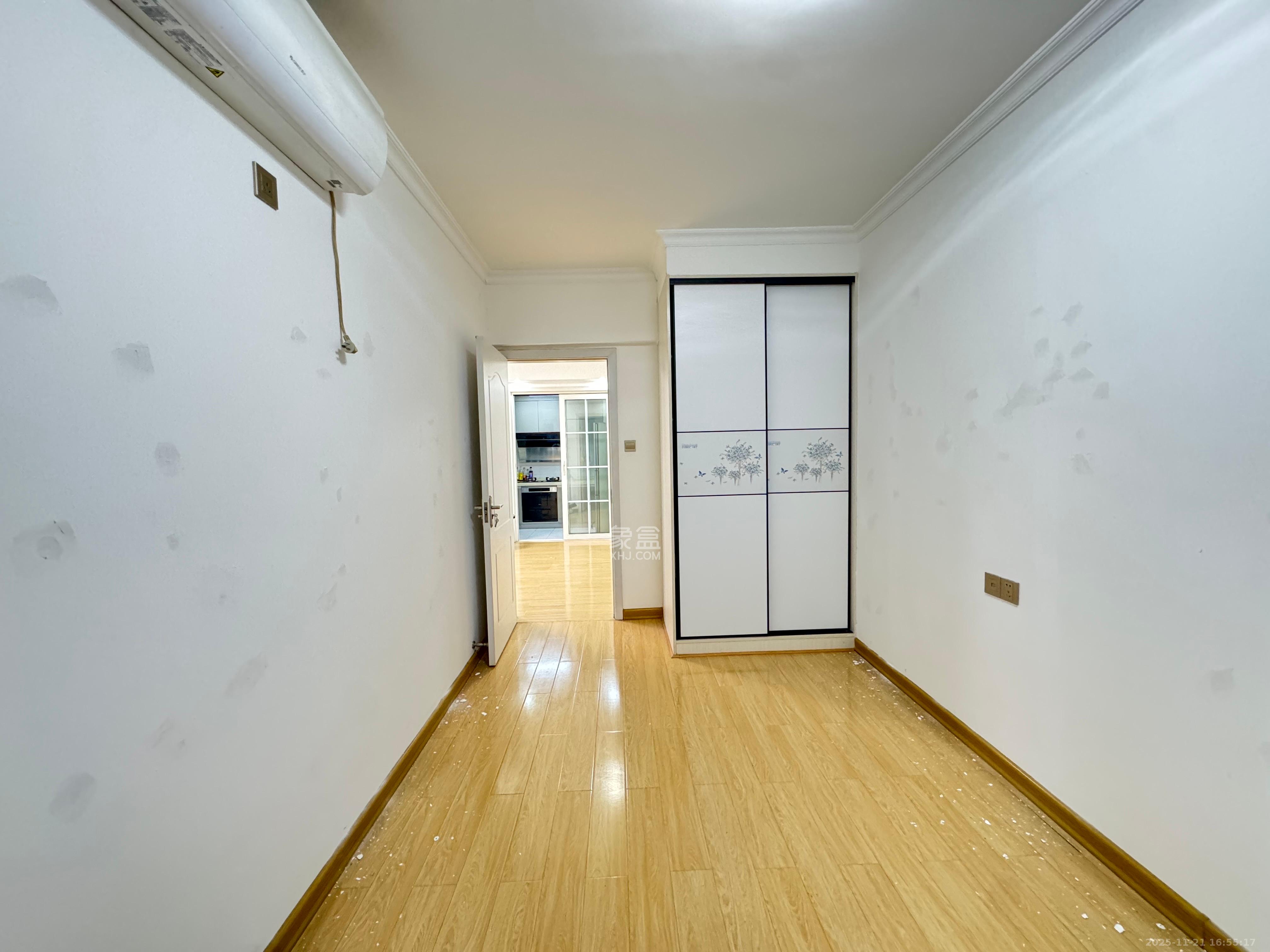 中欣楚天熙苑  2室1厅1卫    2200.0元/月室内图