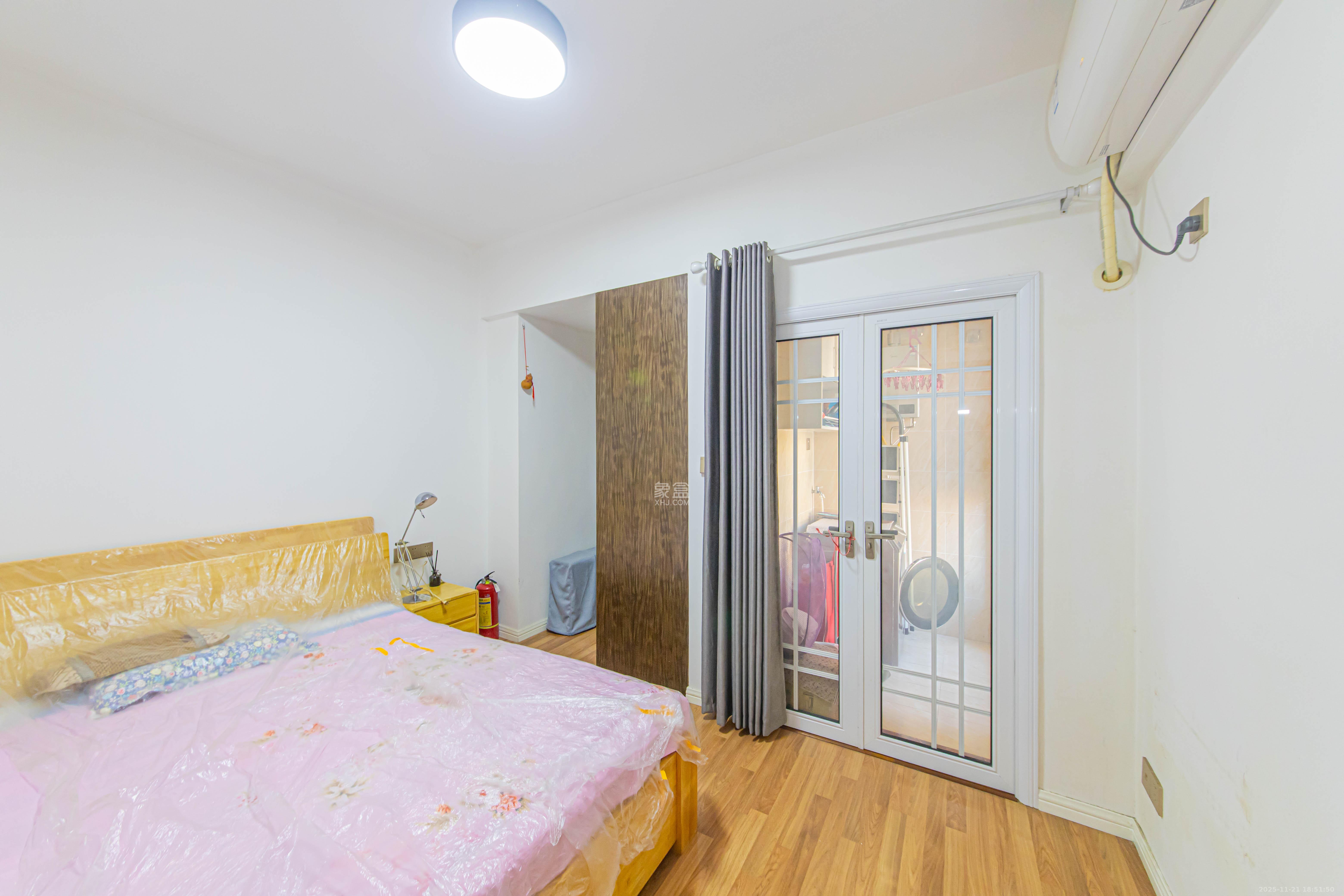 金房奥斯卡 3室2厅2卫 95.0万 金房奥斯卡 3室2厅2卫 95.0万卧室