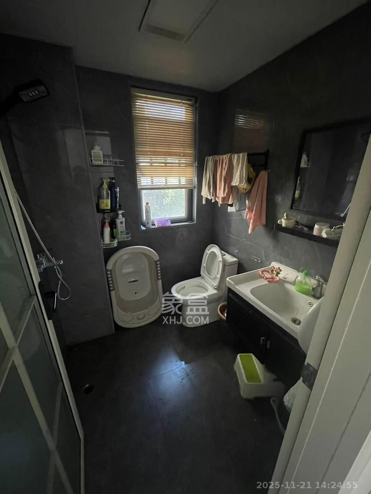 阳光城尚东湾蓝莓苑 2室1厅1卫 1900.0元/月 阳光城尚东湾蓝莓苑 2室1厅1卫 1900.0元/月室内图