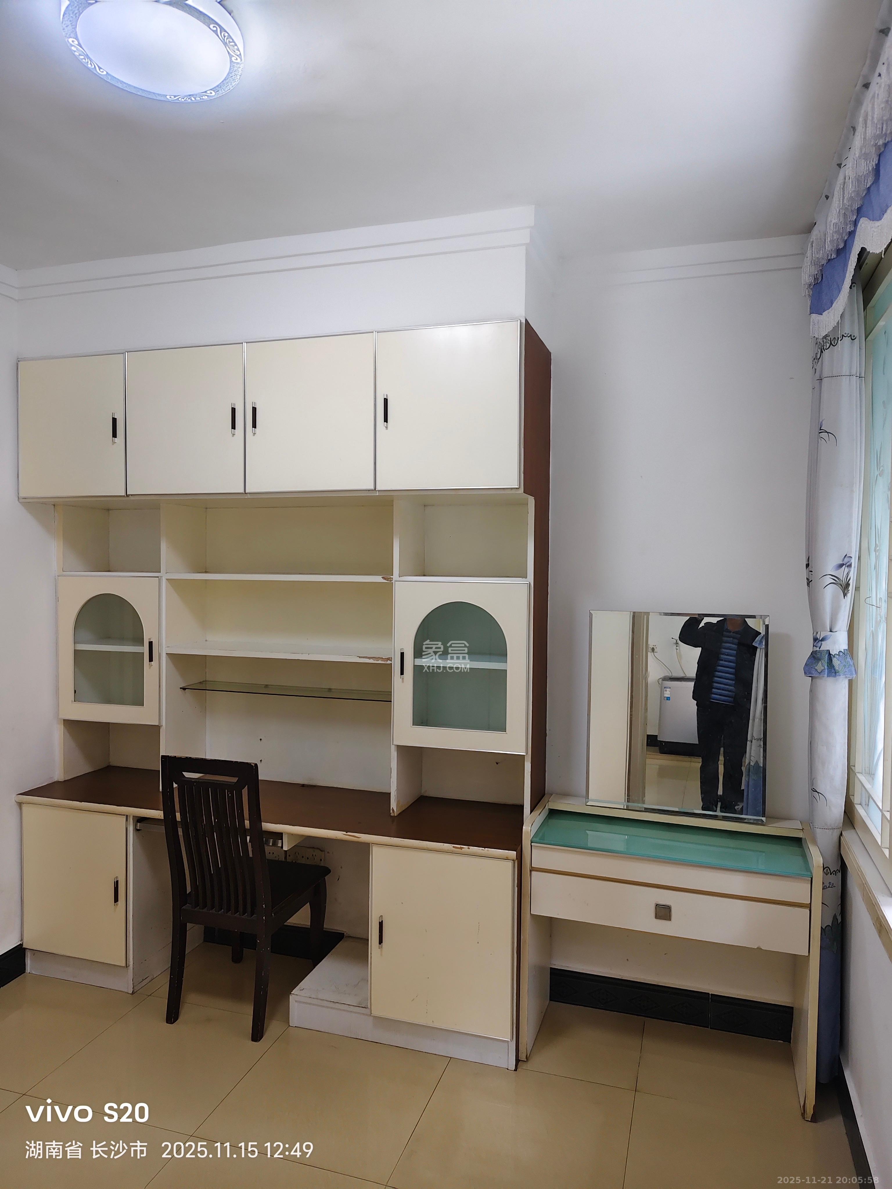 交通设计院(伍家岭) 3室1厅1卫 2200.0元/月 交通设计院(伍家岭) 3室1厅1卫 2200.0元/月室内图