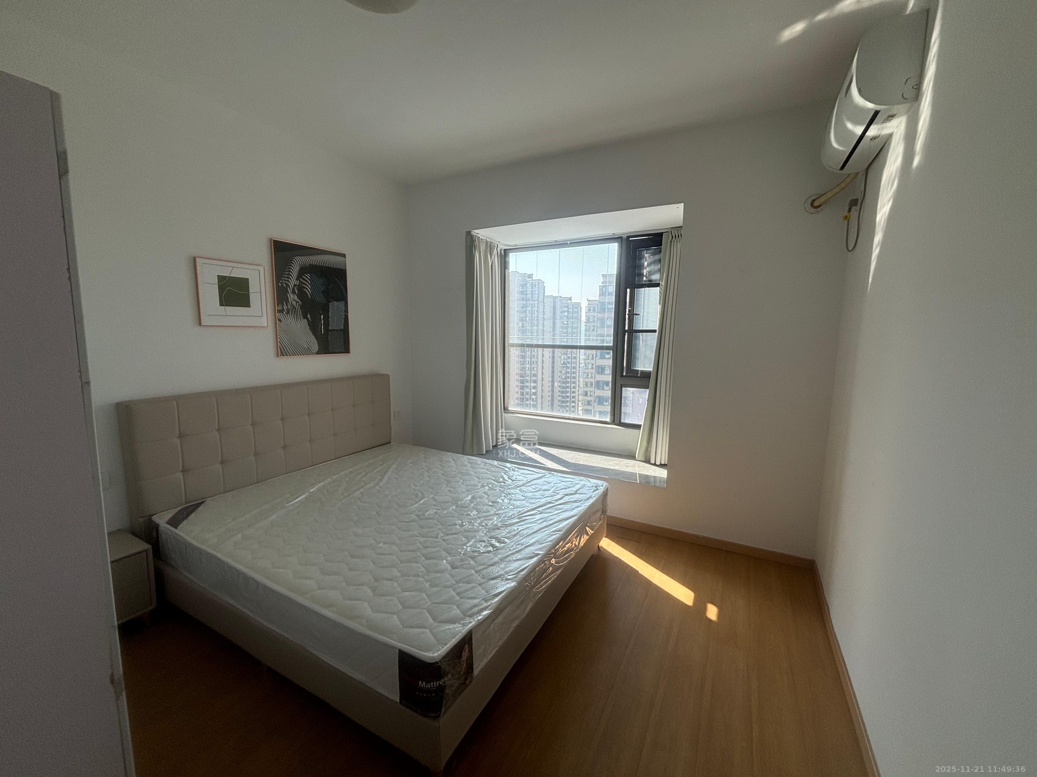 梅溪湖金茂湾 4室2厅2卫 3000.0元/月 梅溪湖金茂湾 4室2厅2卫 3000.0元/月室内图