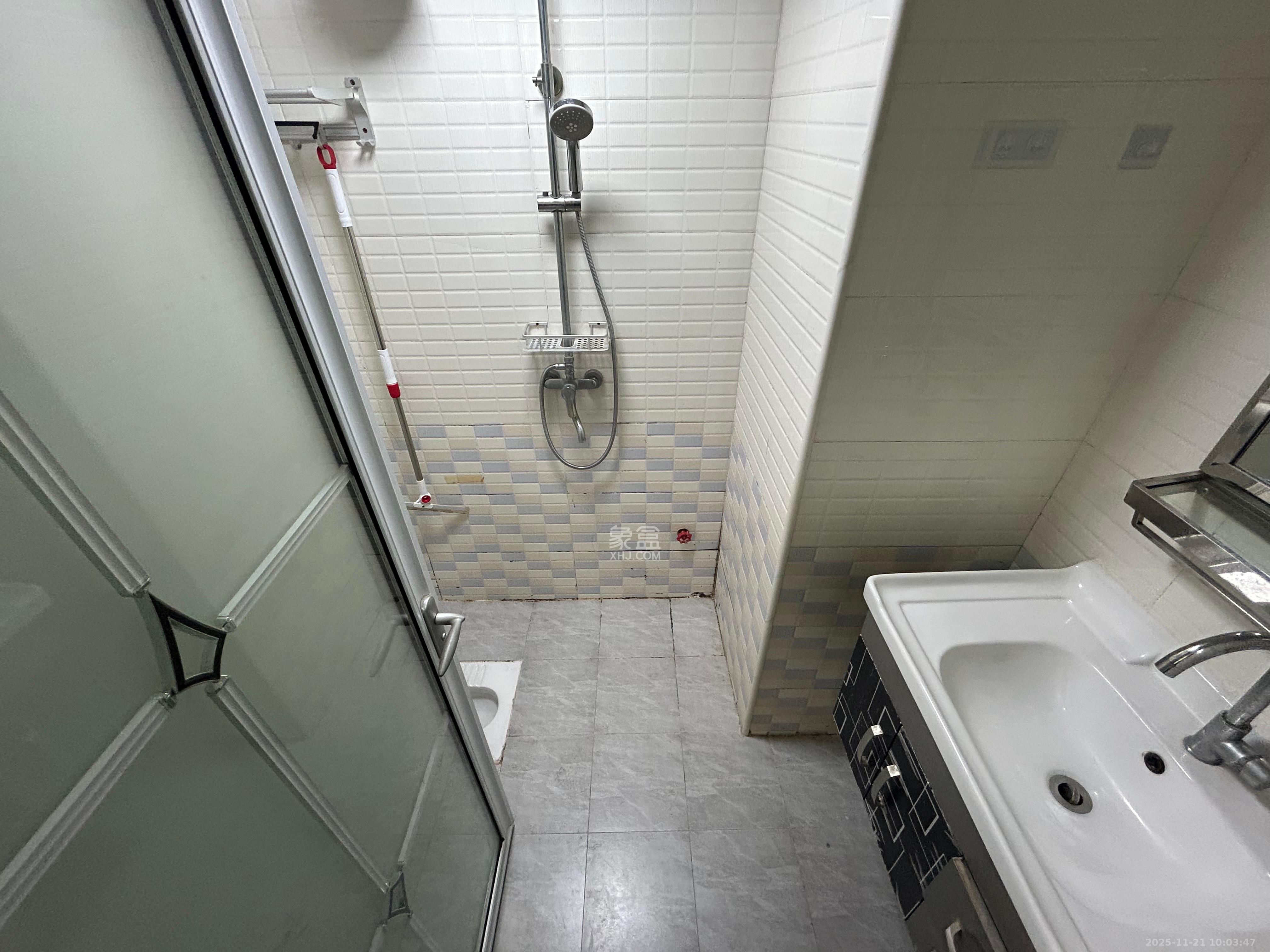 梅溪国际公寓(步步高新天地) 1室1厅1卫 1400.0元/月 梅溪国际公寓(步步高新天地) 1室1厅1卫 1400.0元/月室内图