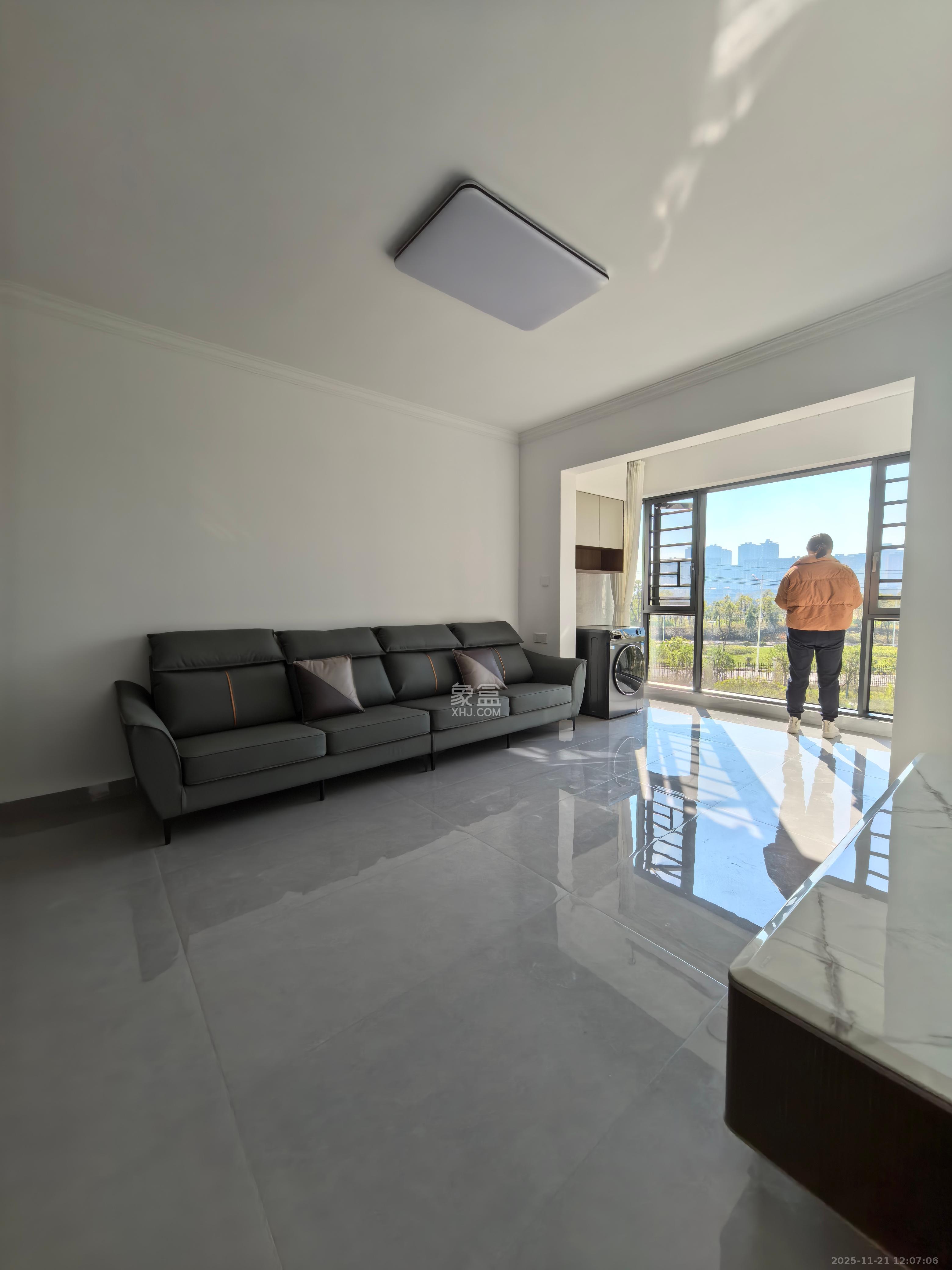 和景家园二期  2室1厅1卫    1900.0元/月