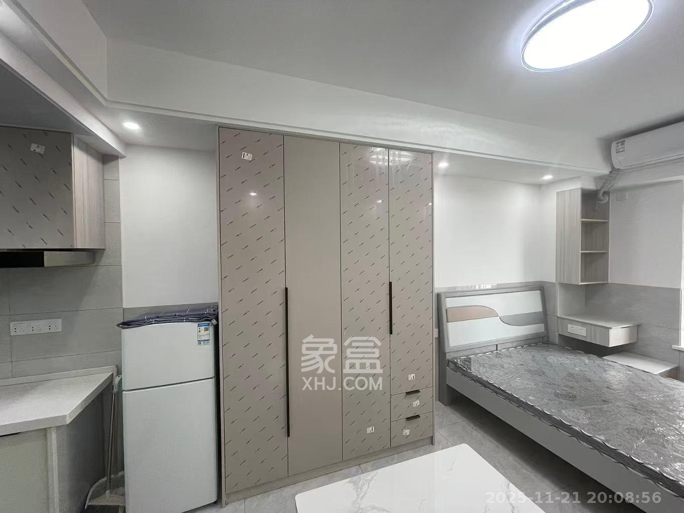 保利海德公园  1室1厅1卫    1500.0元/月室内图