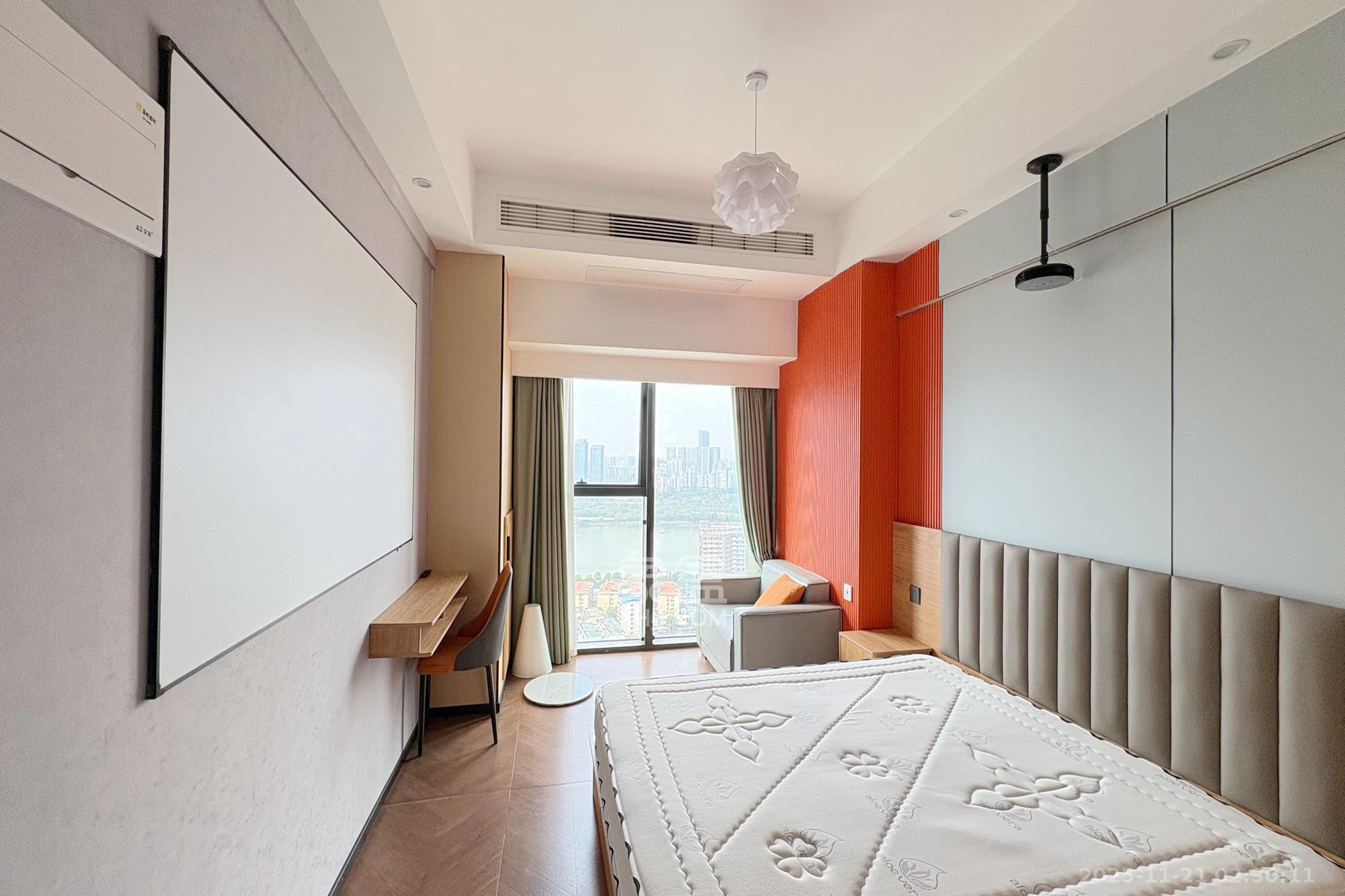 华润置地中心 1室0厅0卫 40.0万 华润置地中心 1室0厅0卫 40.0万客厅