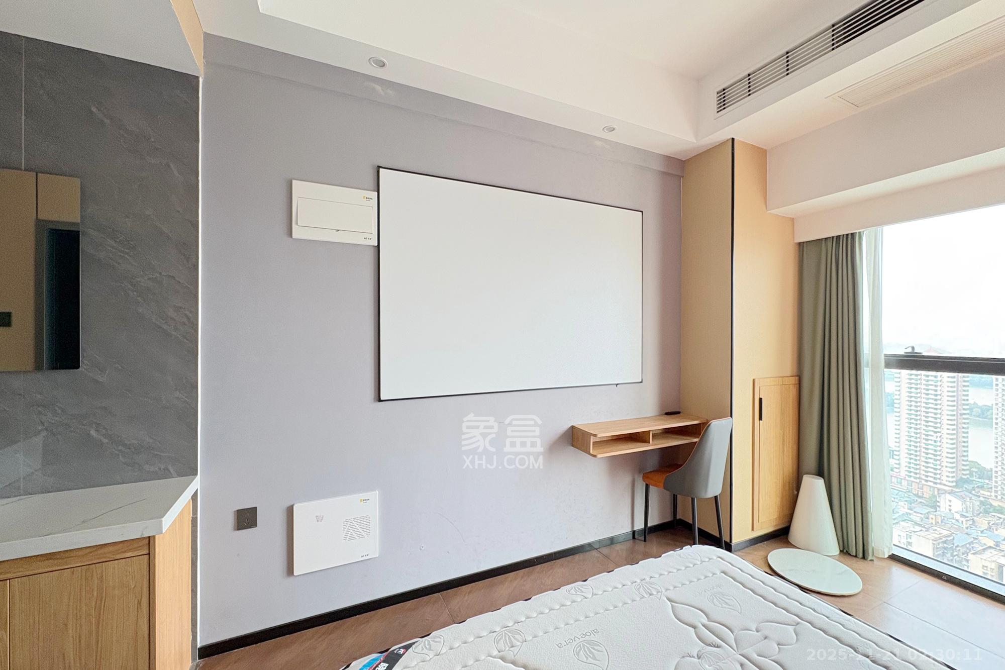 华润置地中心 1室0厅0卫 40.0万 华润置地中心 1室0厅0卫 40.0万客厅