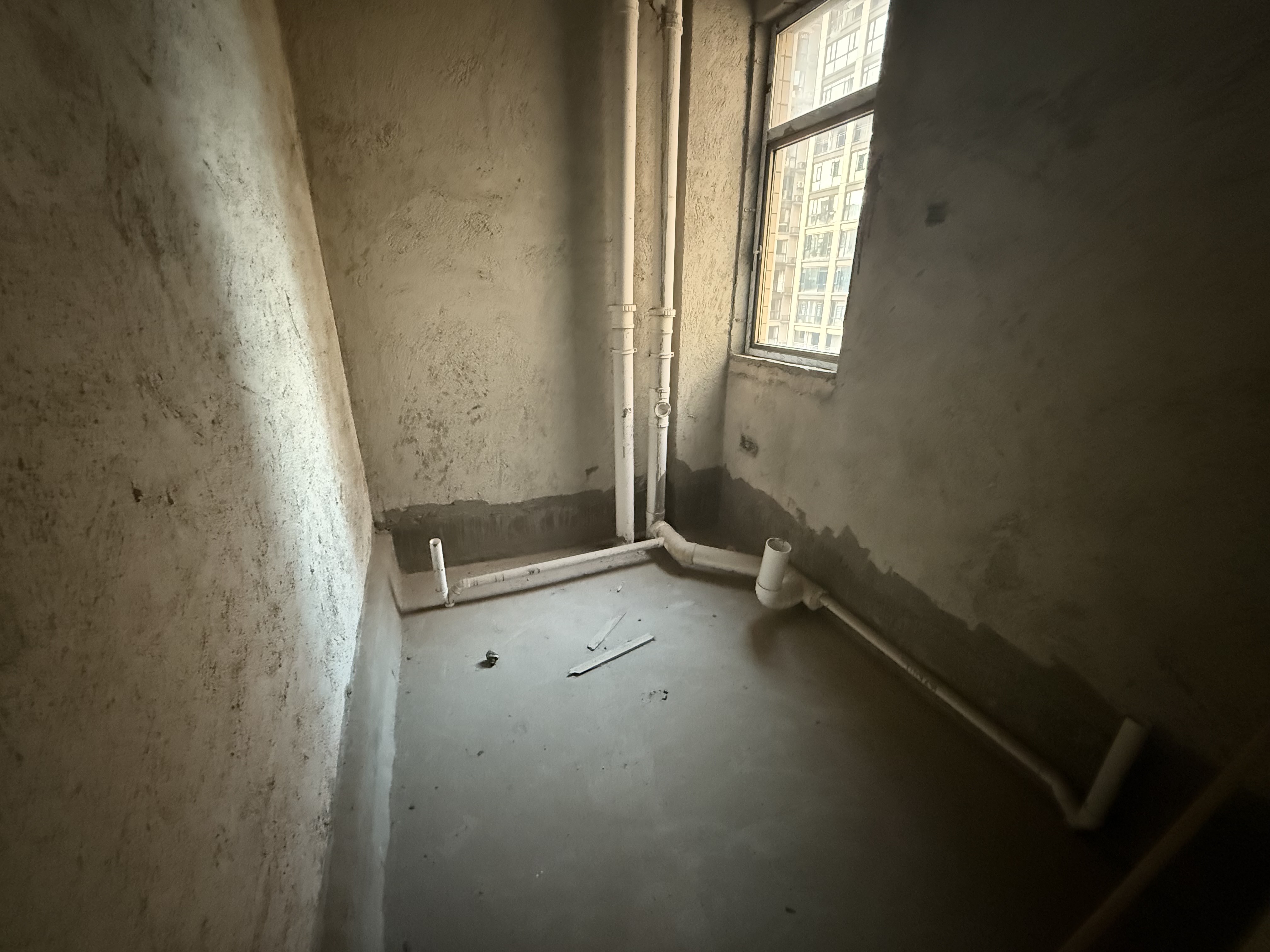 东盛佳园（检察院宿舍）  4室2厅2卫    85.8万客厅